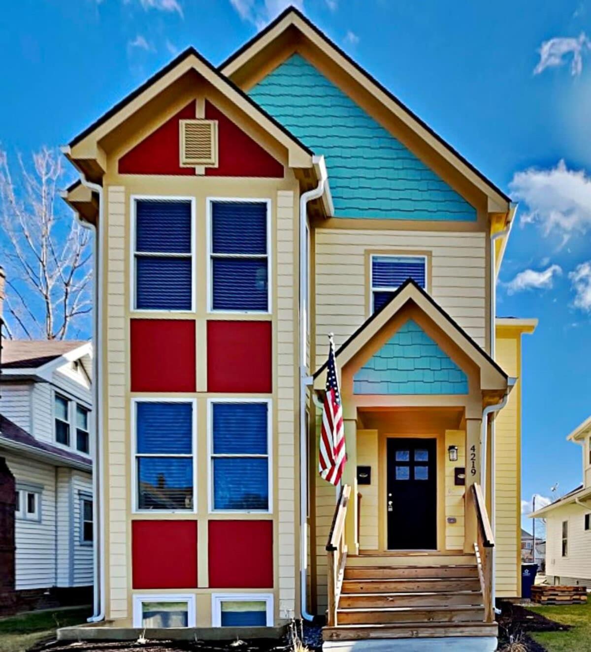 Rockaway Rookwood Retreat- Unit 1 * Indianapolis