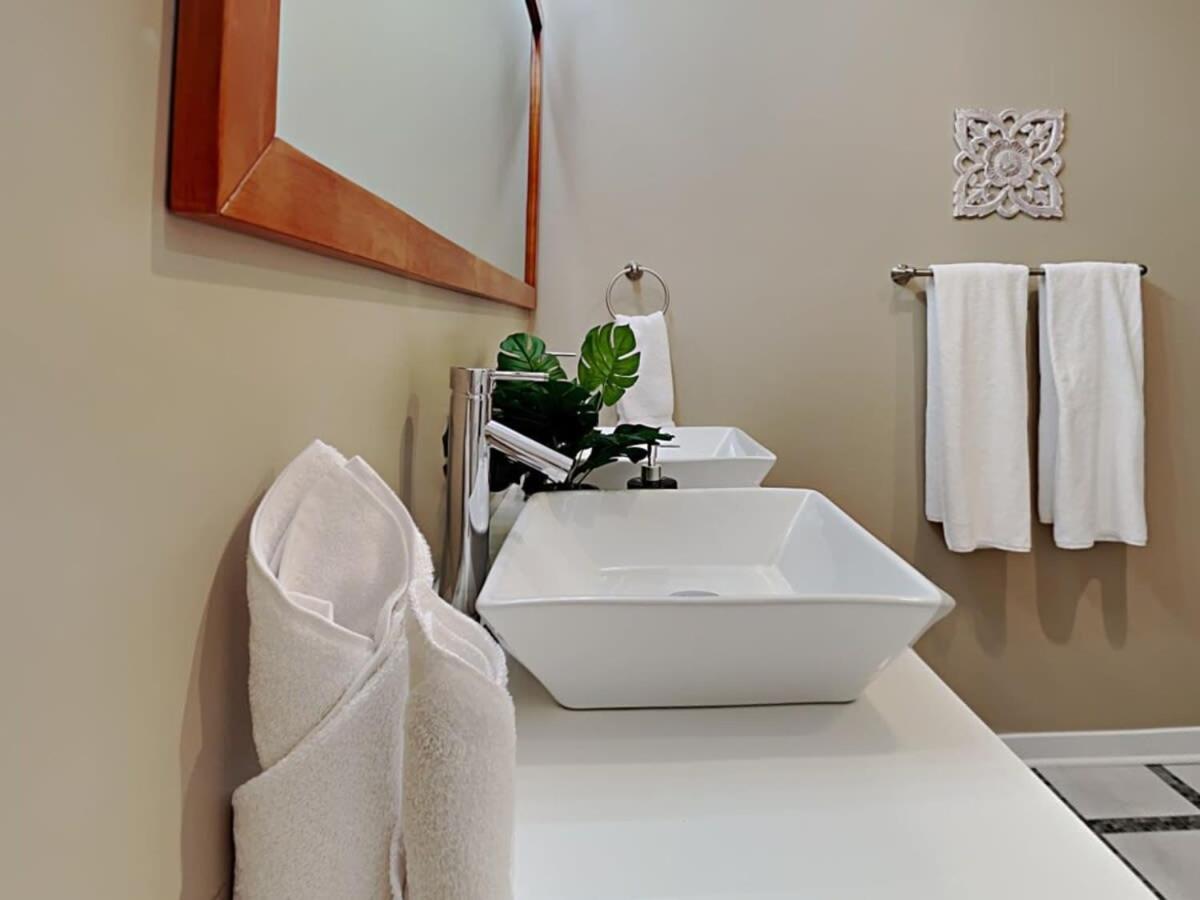 Holiday home Rockaway Rookwood Retreat- Unit 1 *