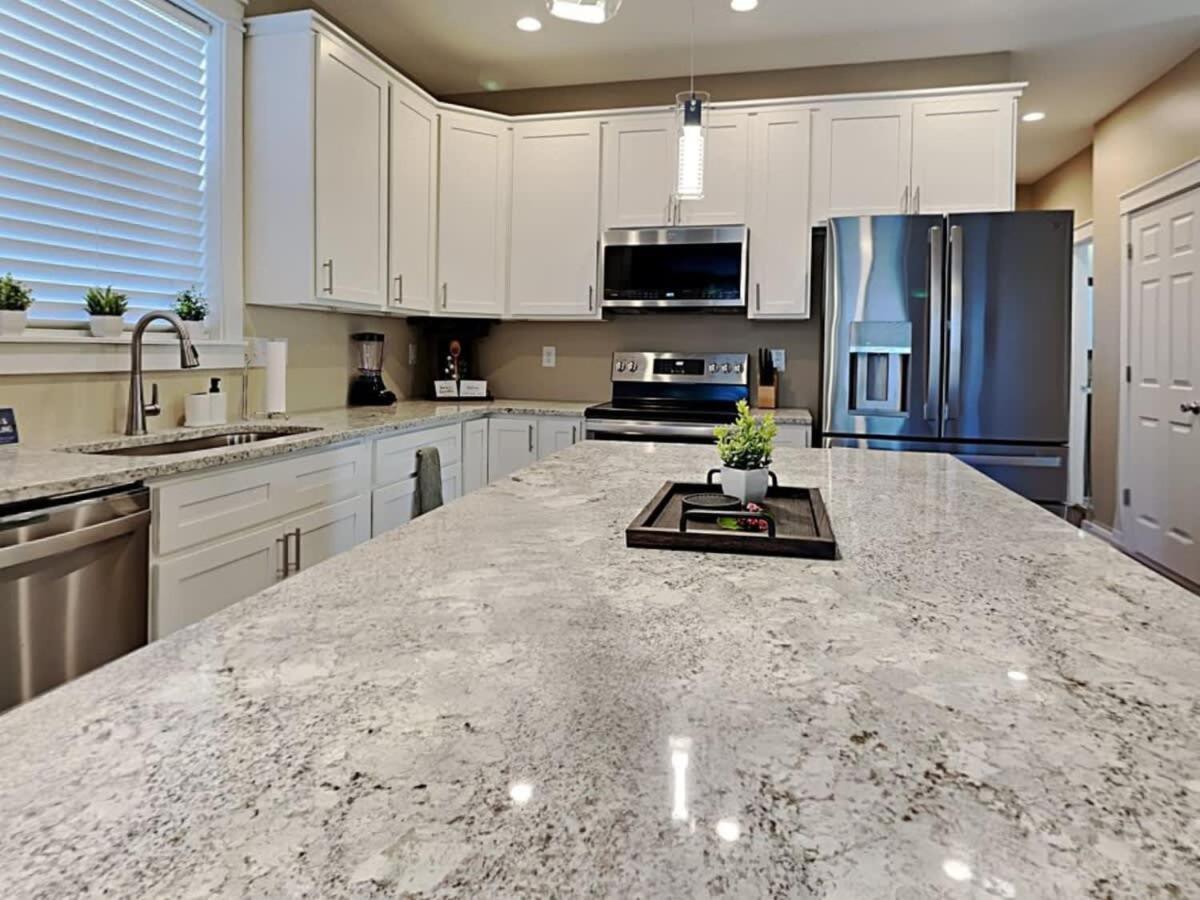 Rockaway Rookwood Retreat- Unit 1