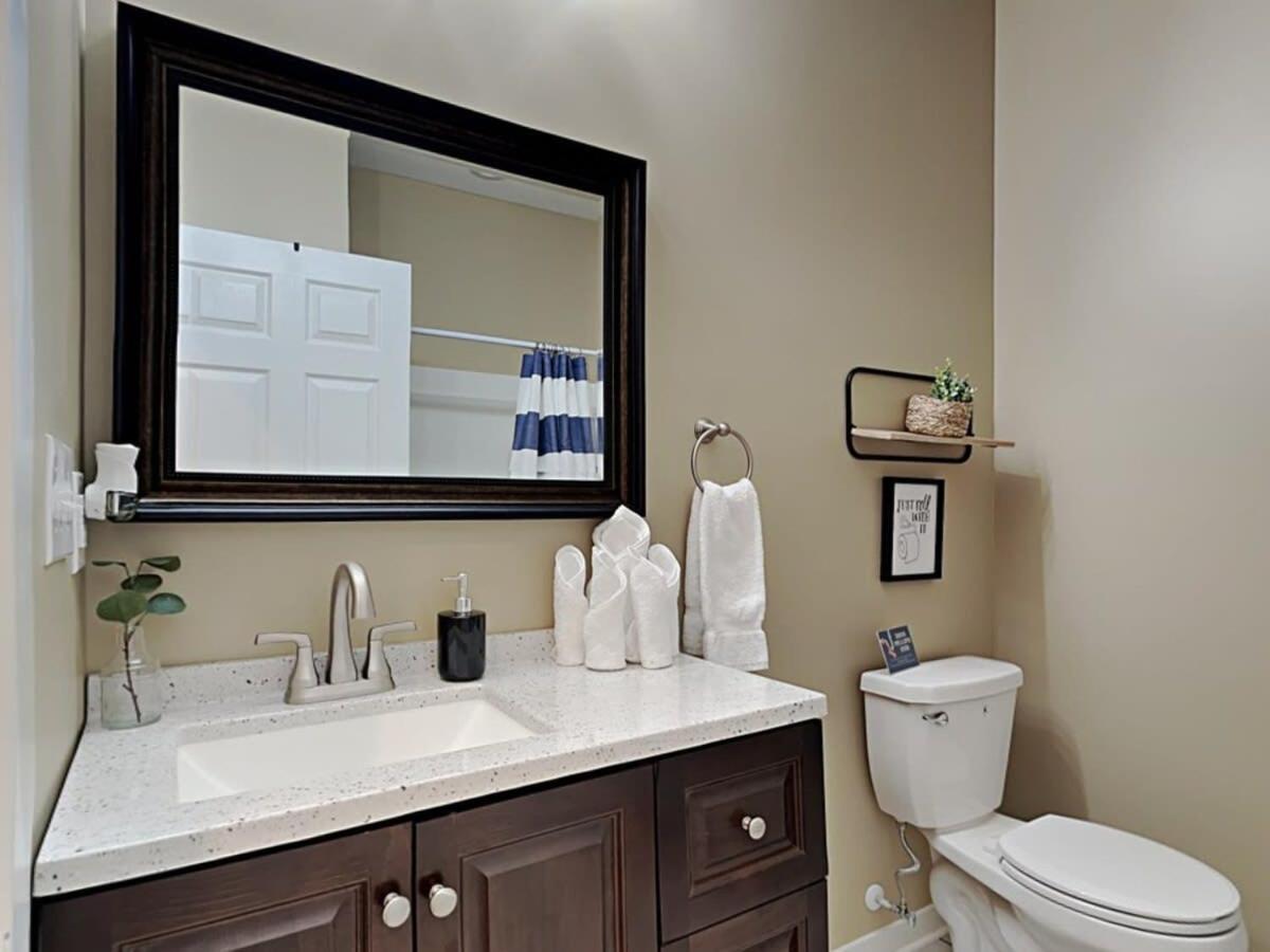 Rockaway Rookwood Retreat- Unit 1