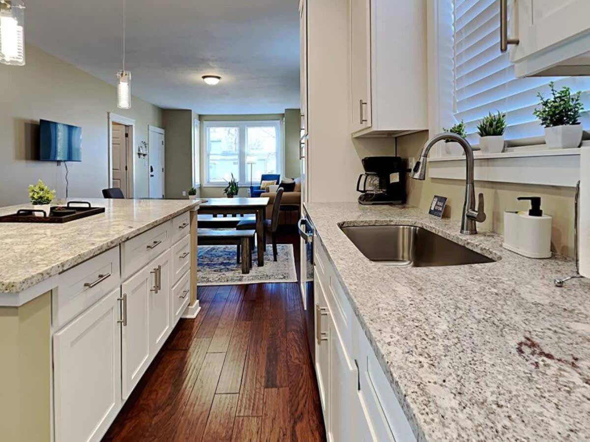Rockaway Rookwood Retreat- Unit 1 * Indianapolis