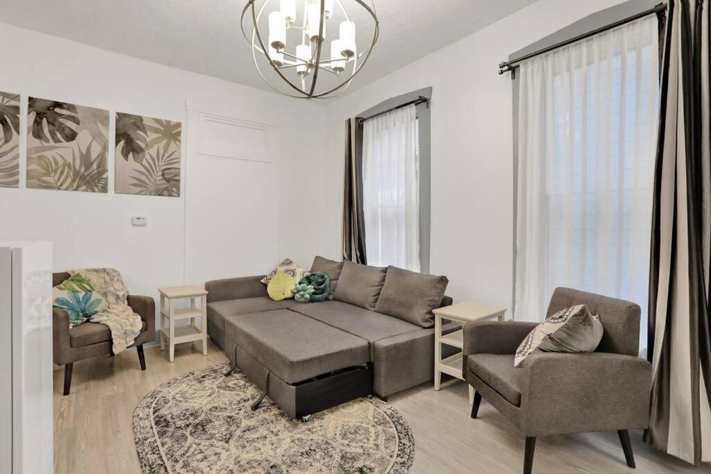 Charming In Fountain Square * Indianapolis