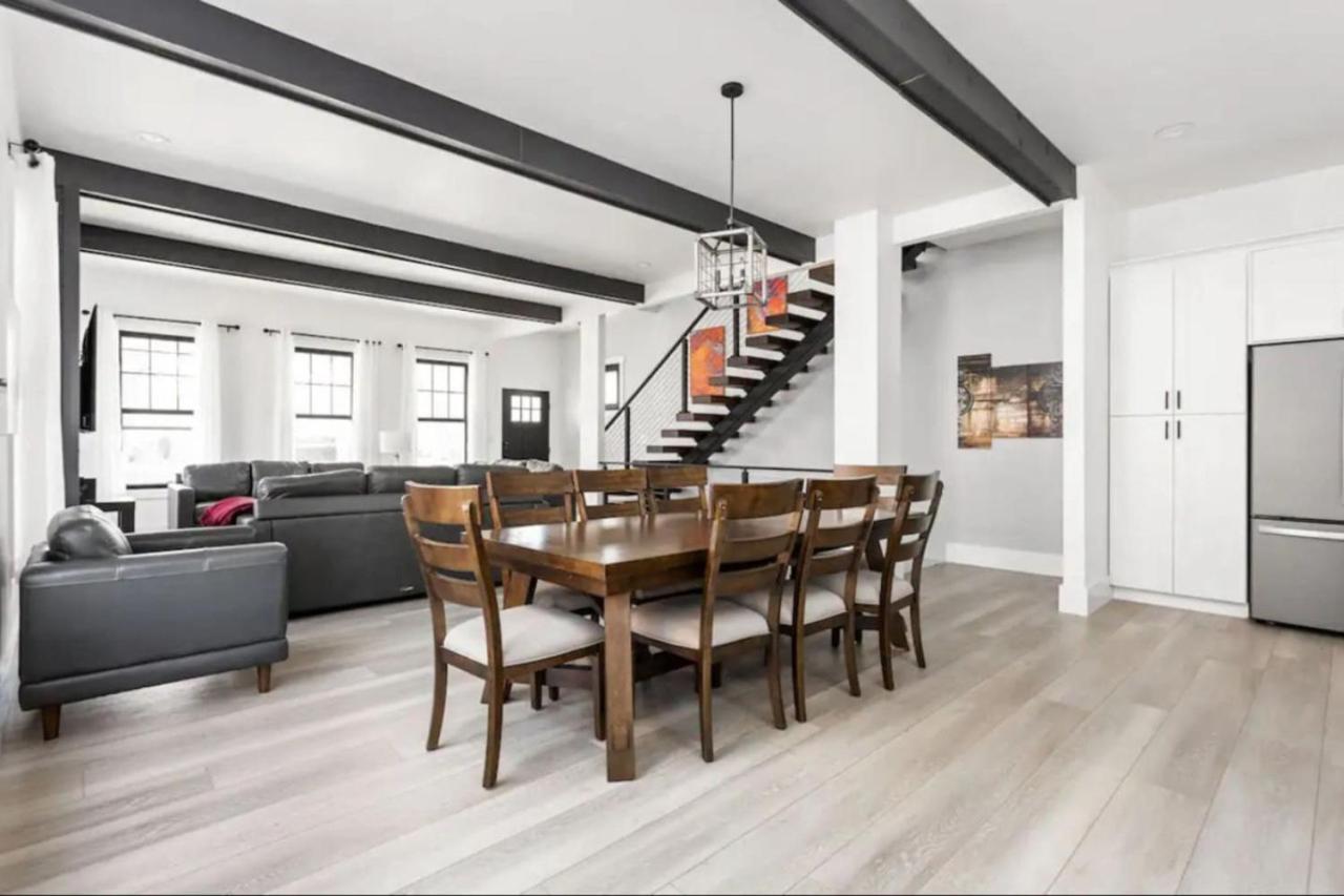 Modern Luxury Broad Ripple Holiday home *