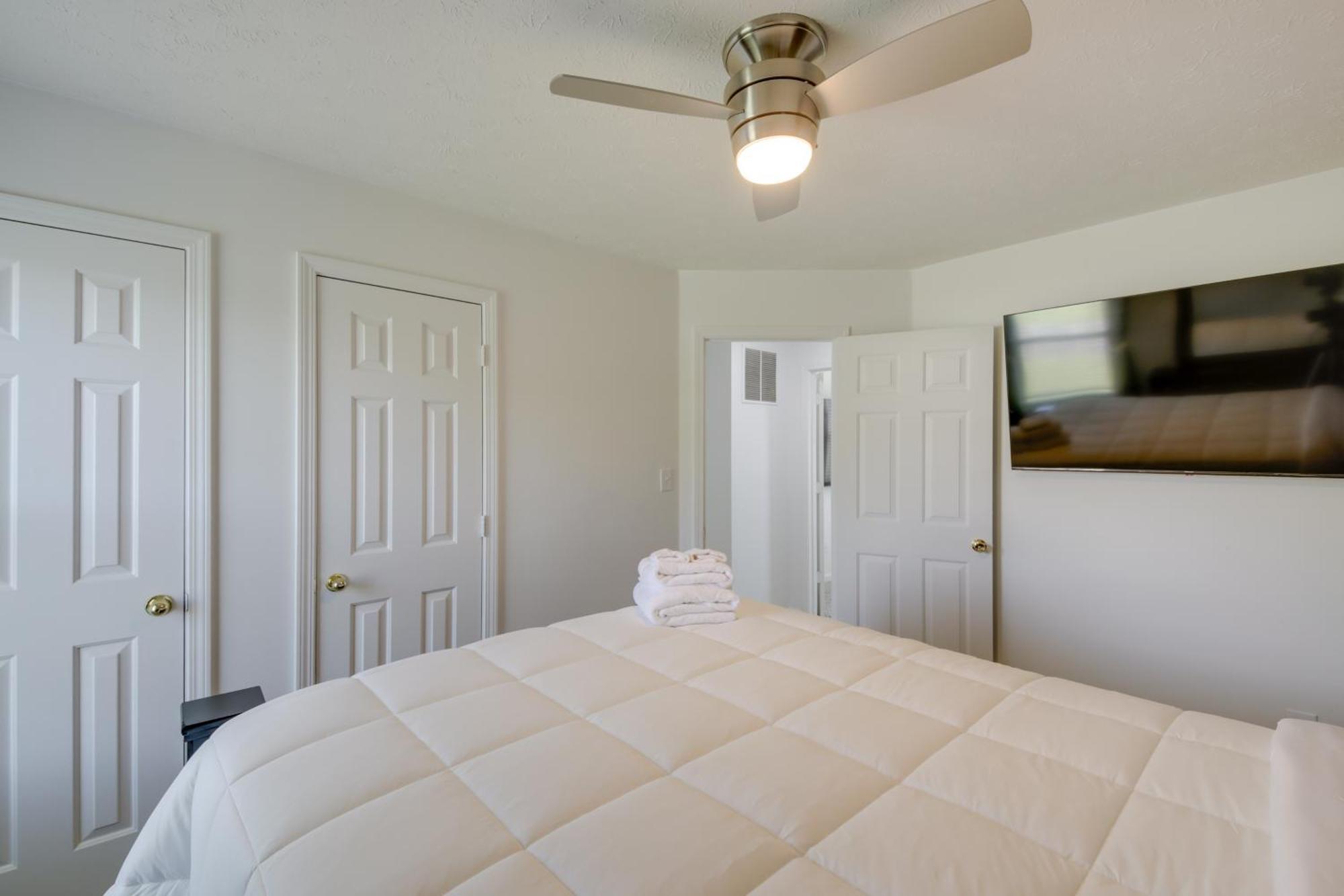 Family-friendly With Fenced Yard Holiday home *