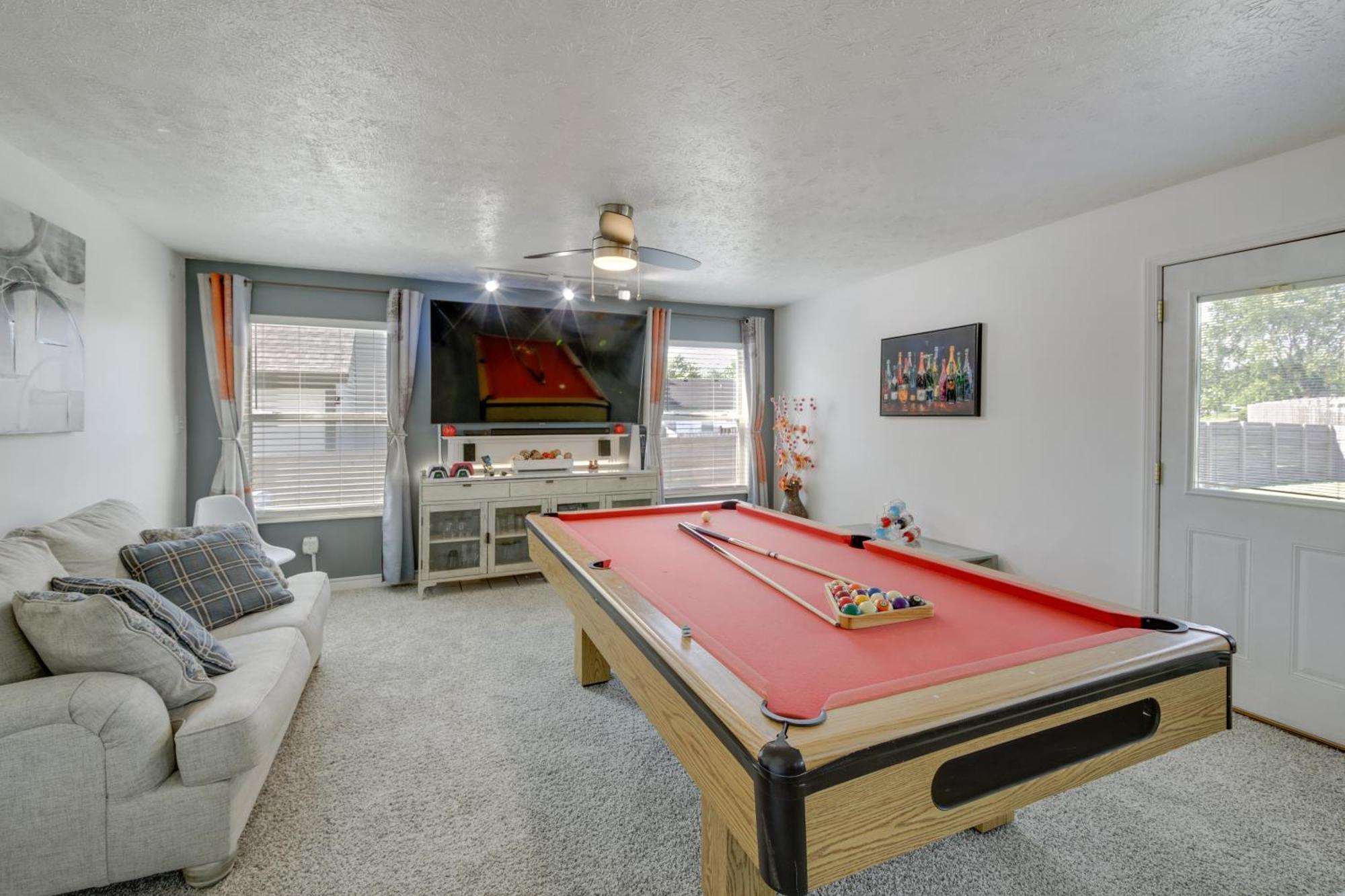 Family-friendly With Fenced Yard Holiday home *