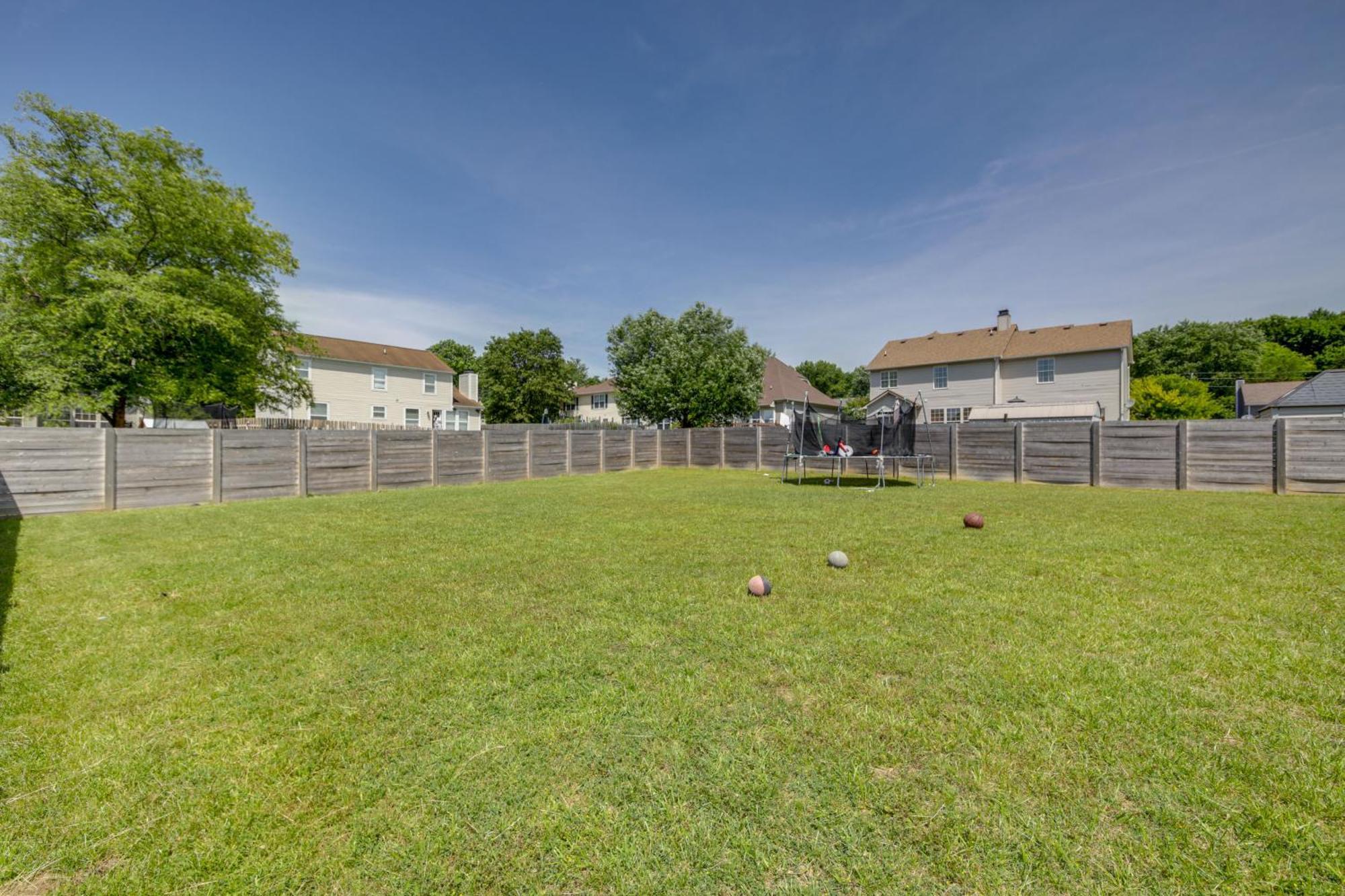 Family-friendly With Fenced Yard Indianapolis