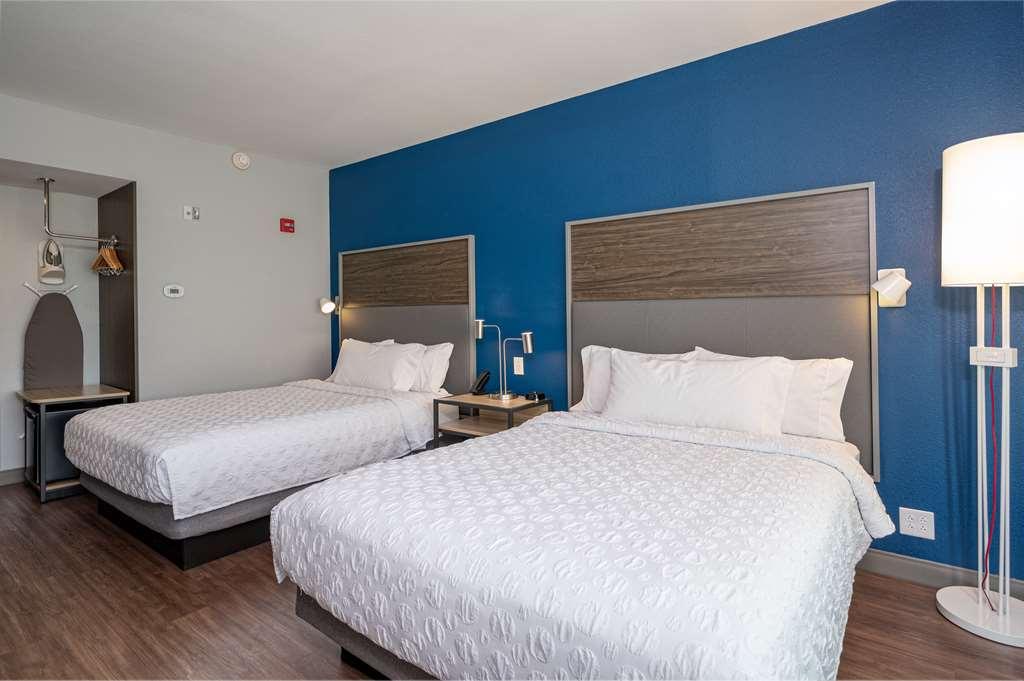 Tru By Hilton Lawrence, In 3* Indianapolis