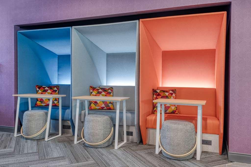 Tru By Hilton Lawrence, In Hotel Indianapolis