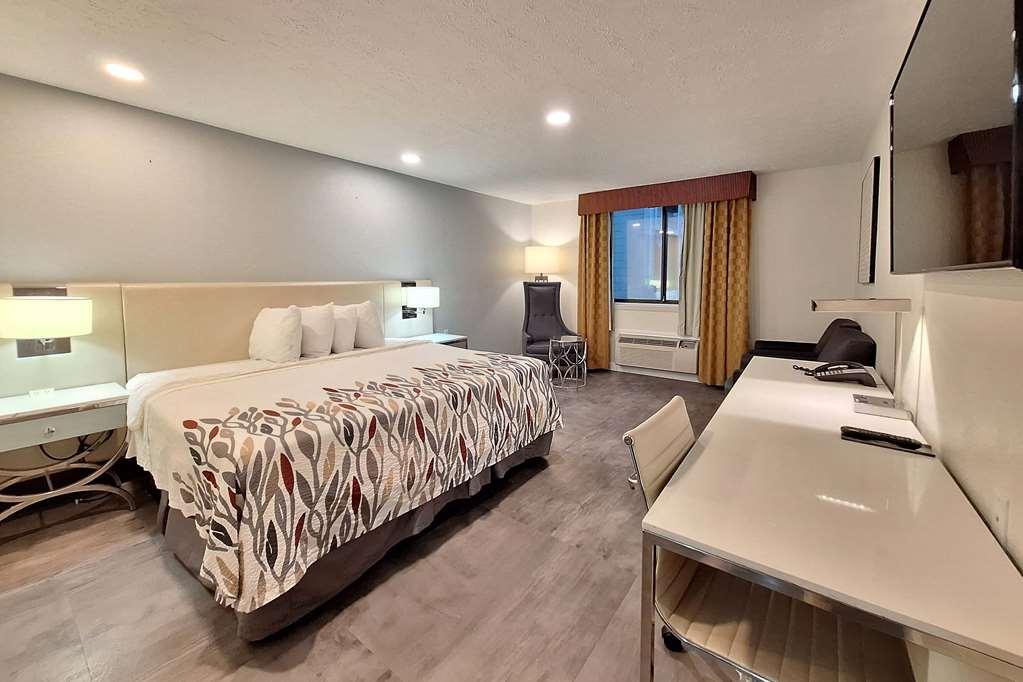 Hotel Travelodge Spdway Indianapolis