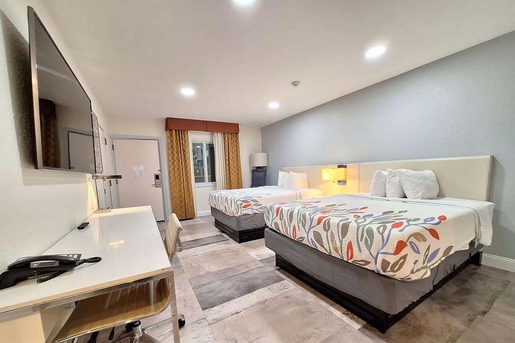 Hotel Travelodge Spdway *