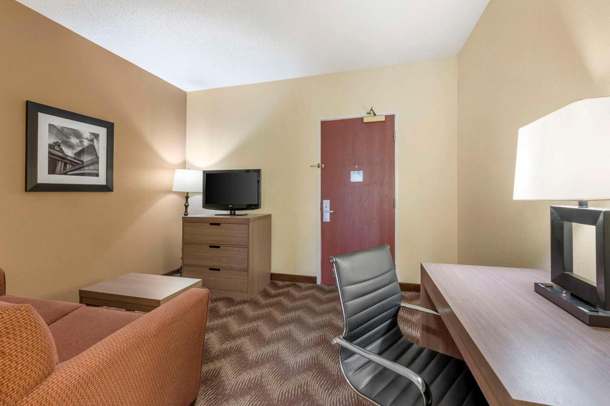 Hotel Quality Indianapolis