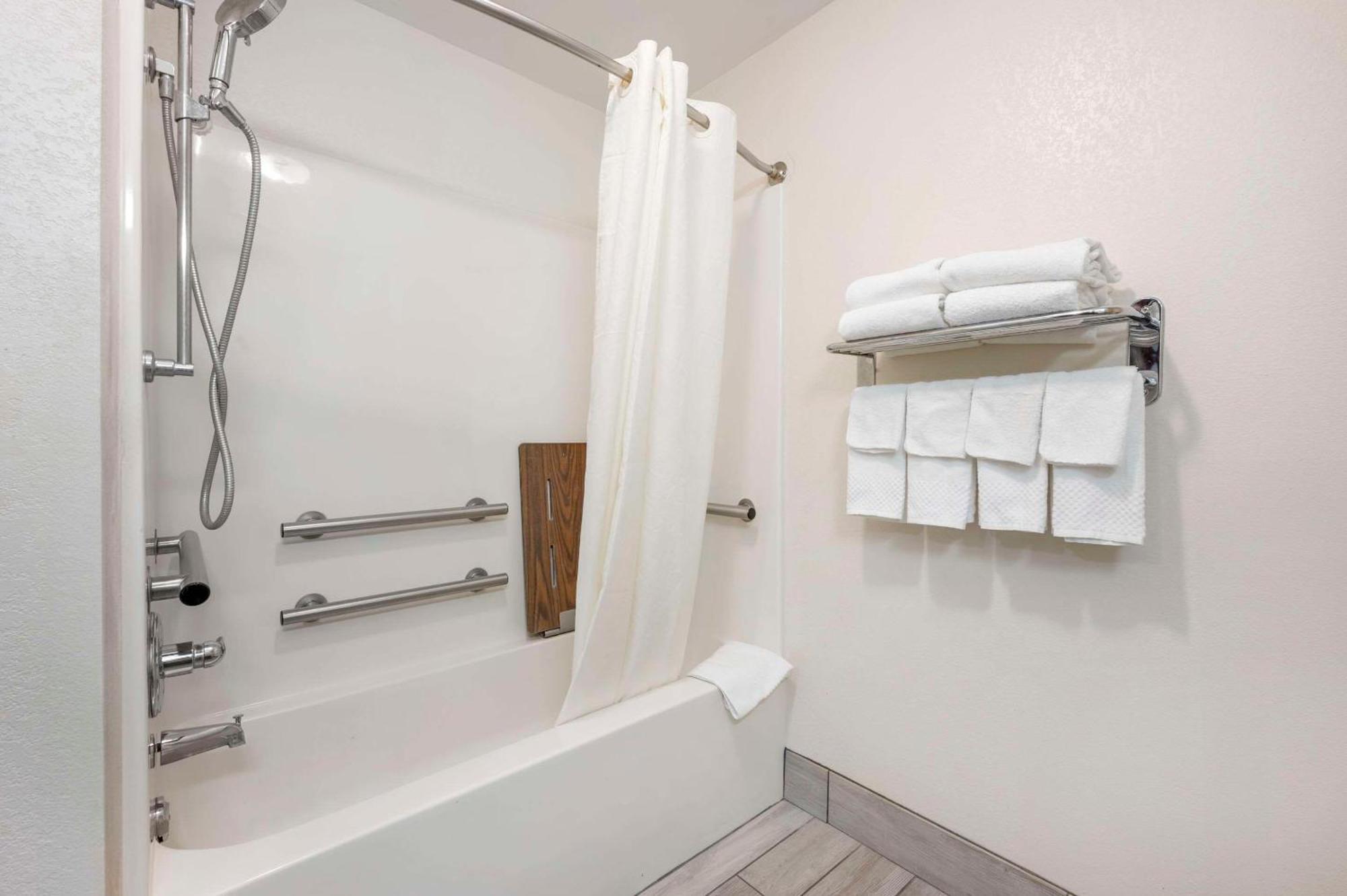 Quality 3* Indianapolis