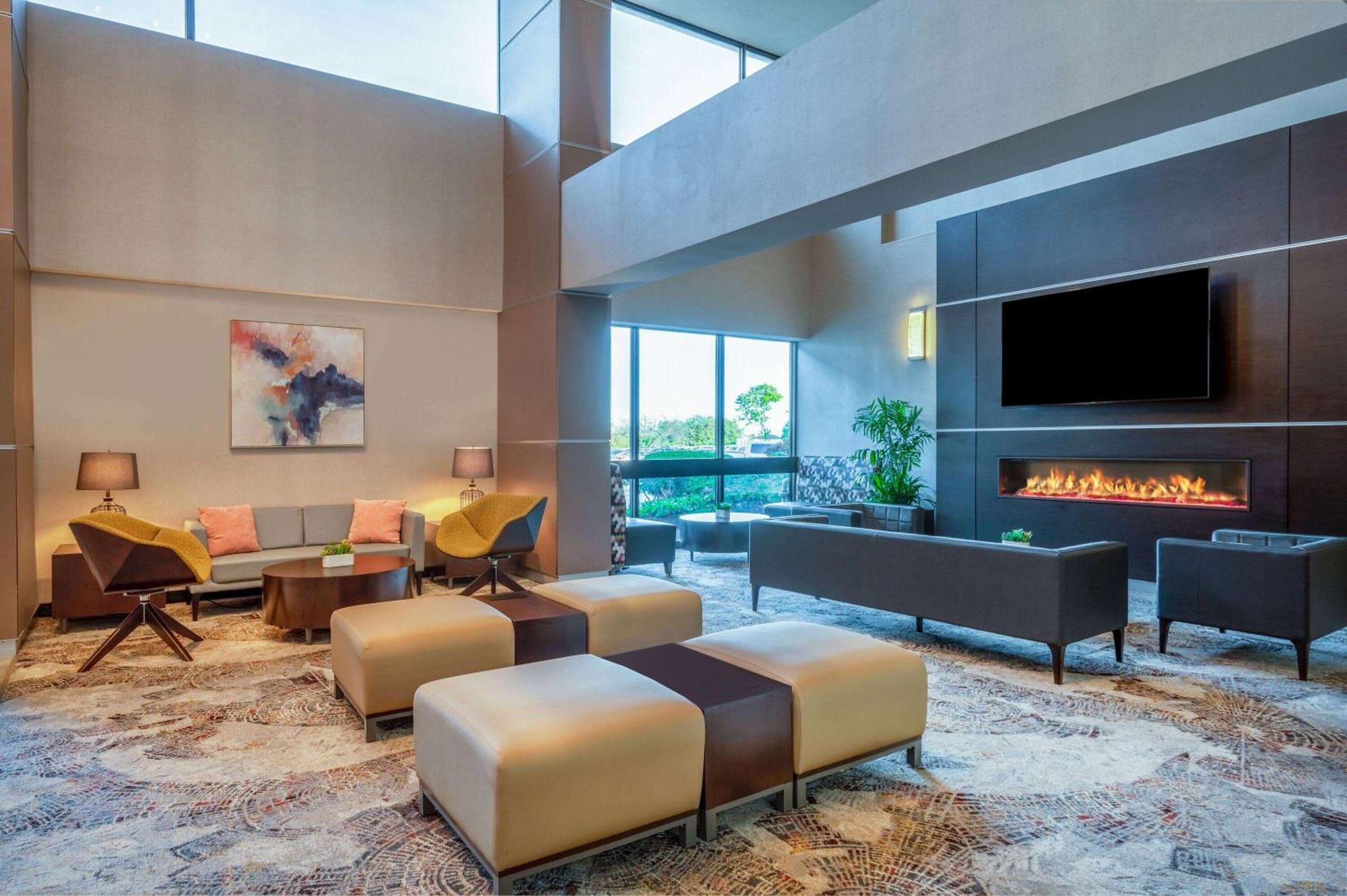 Wyndham Airport 3* Indianapolis