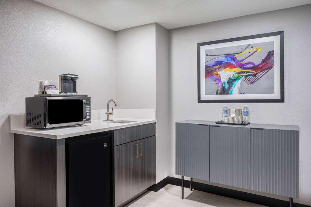 Hotel Wyndham Airport Indianapolis