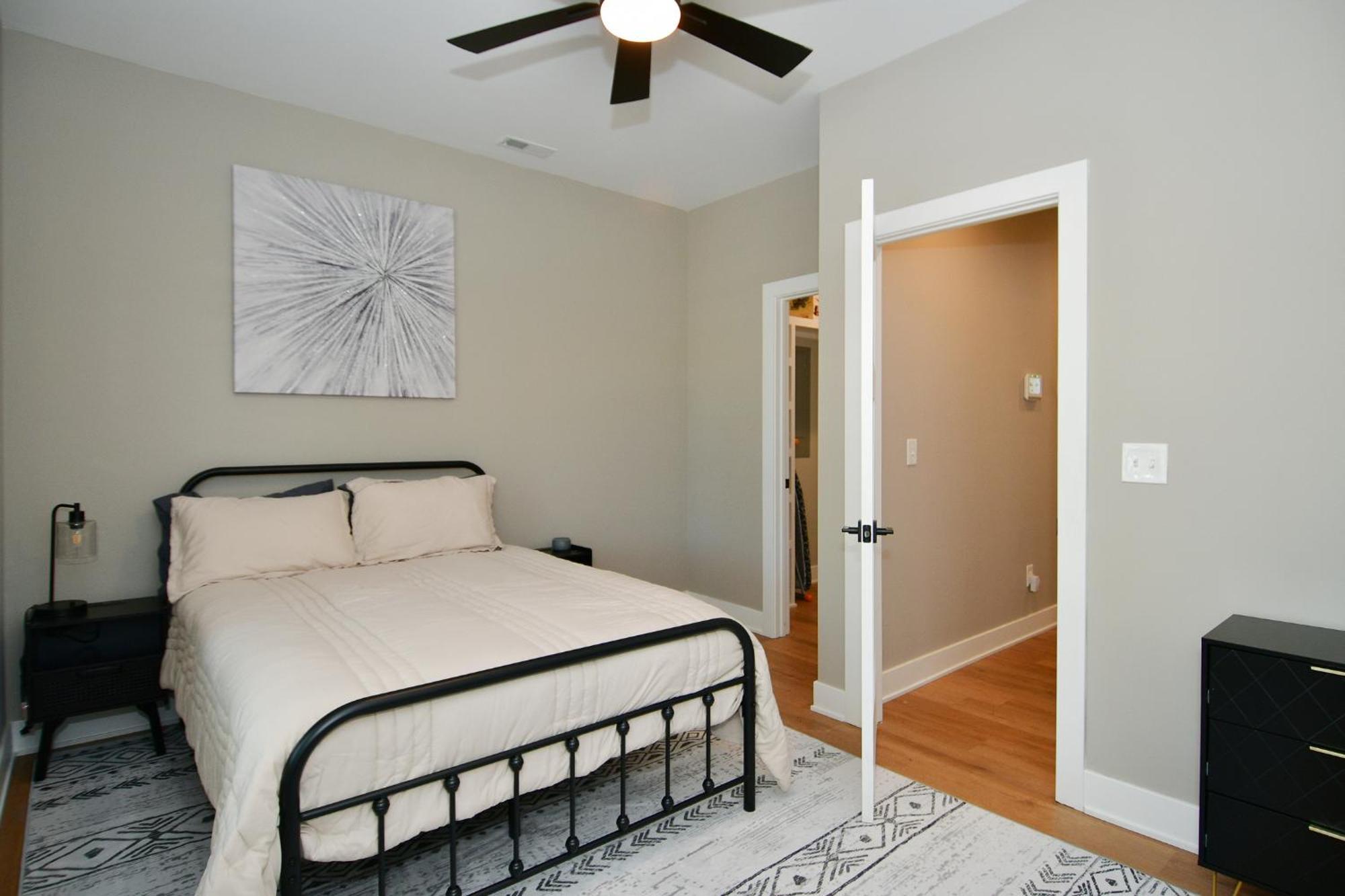 Charming Modern Duplex Well Located Near Broad Ripple Indianapolis