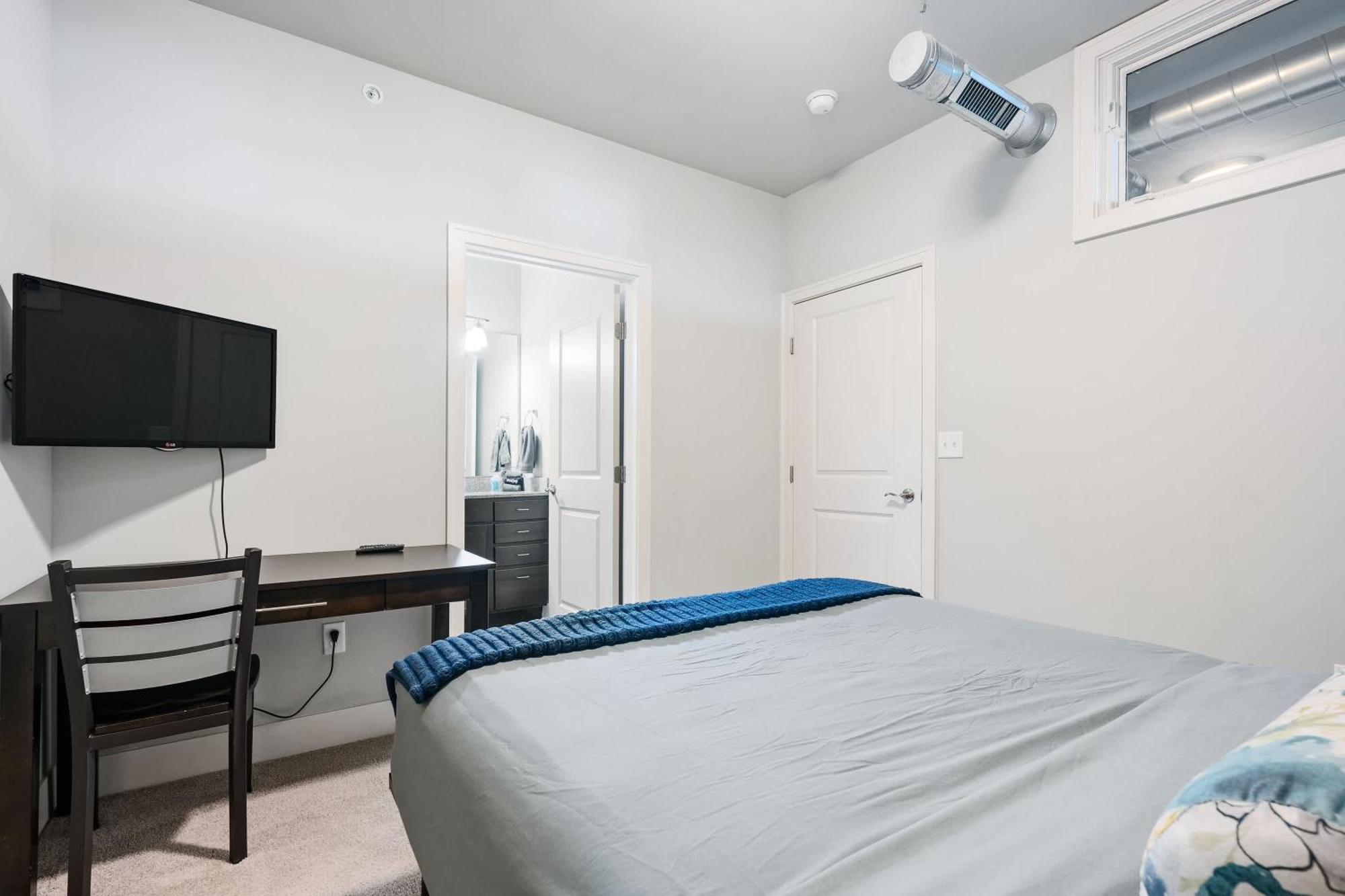Free Parking Gym & Pool Downtown At Cityway Indianapolis
