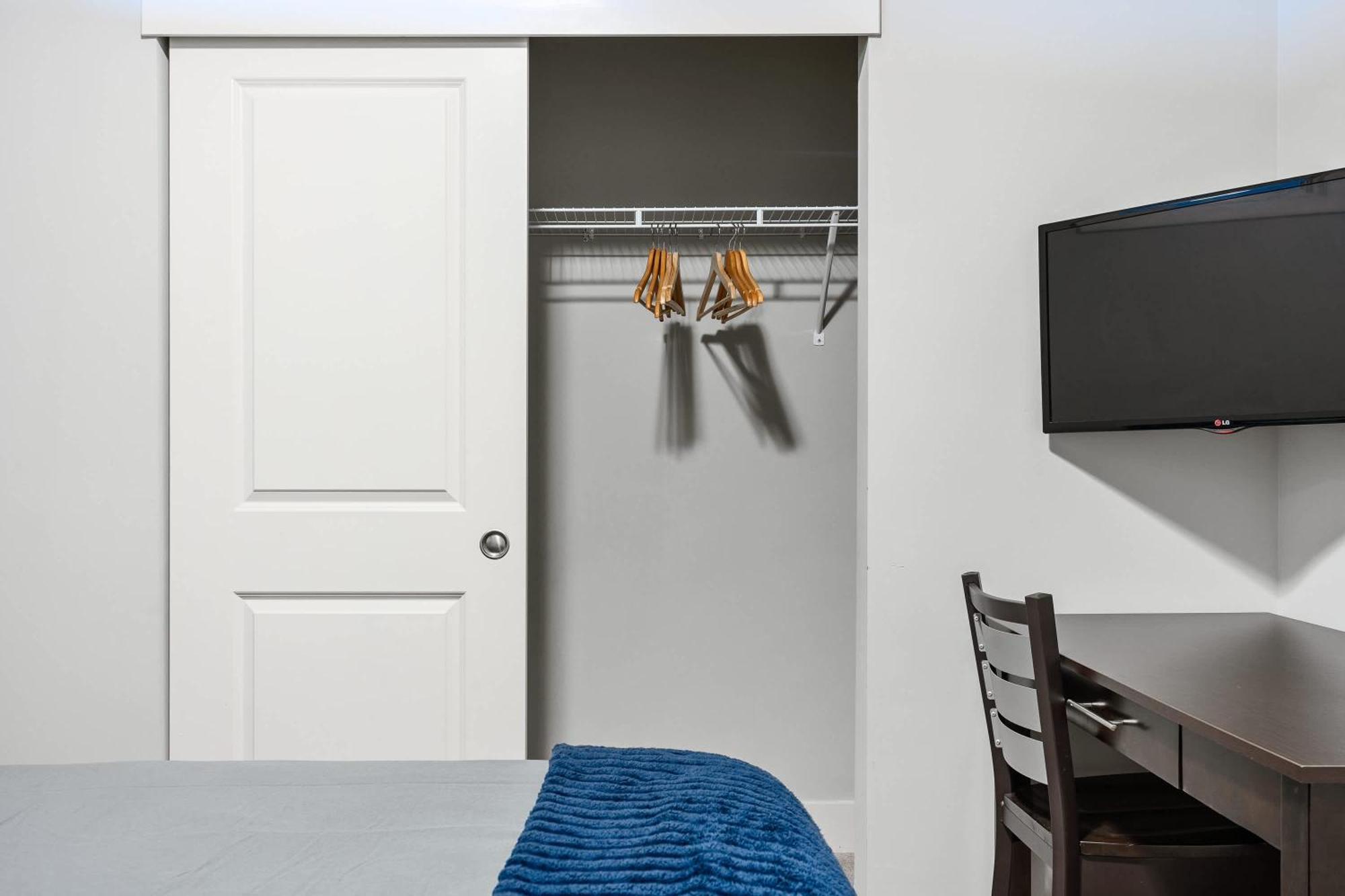 Free Parking Gym & Pool Downtown At Cityway * Indianapolis