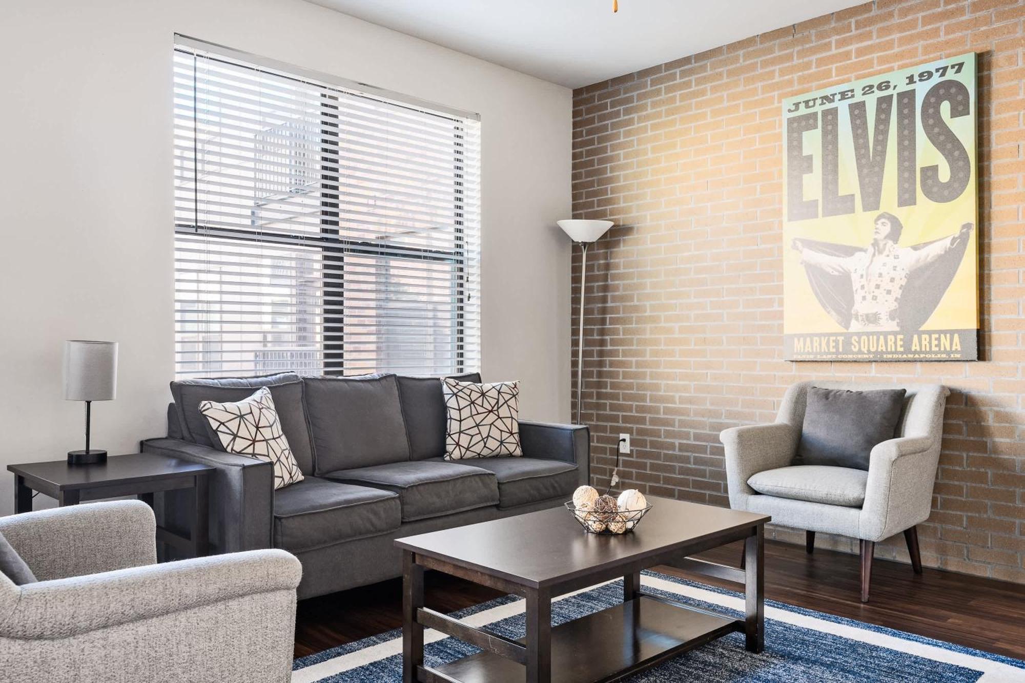 Free Parking Gym & Pool Downtown At Cityway Indianapolis