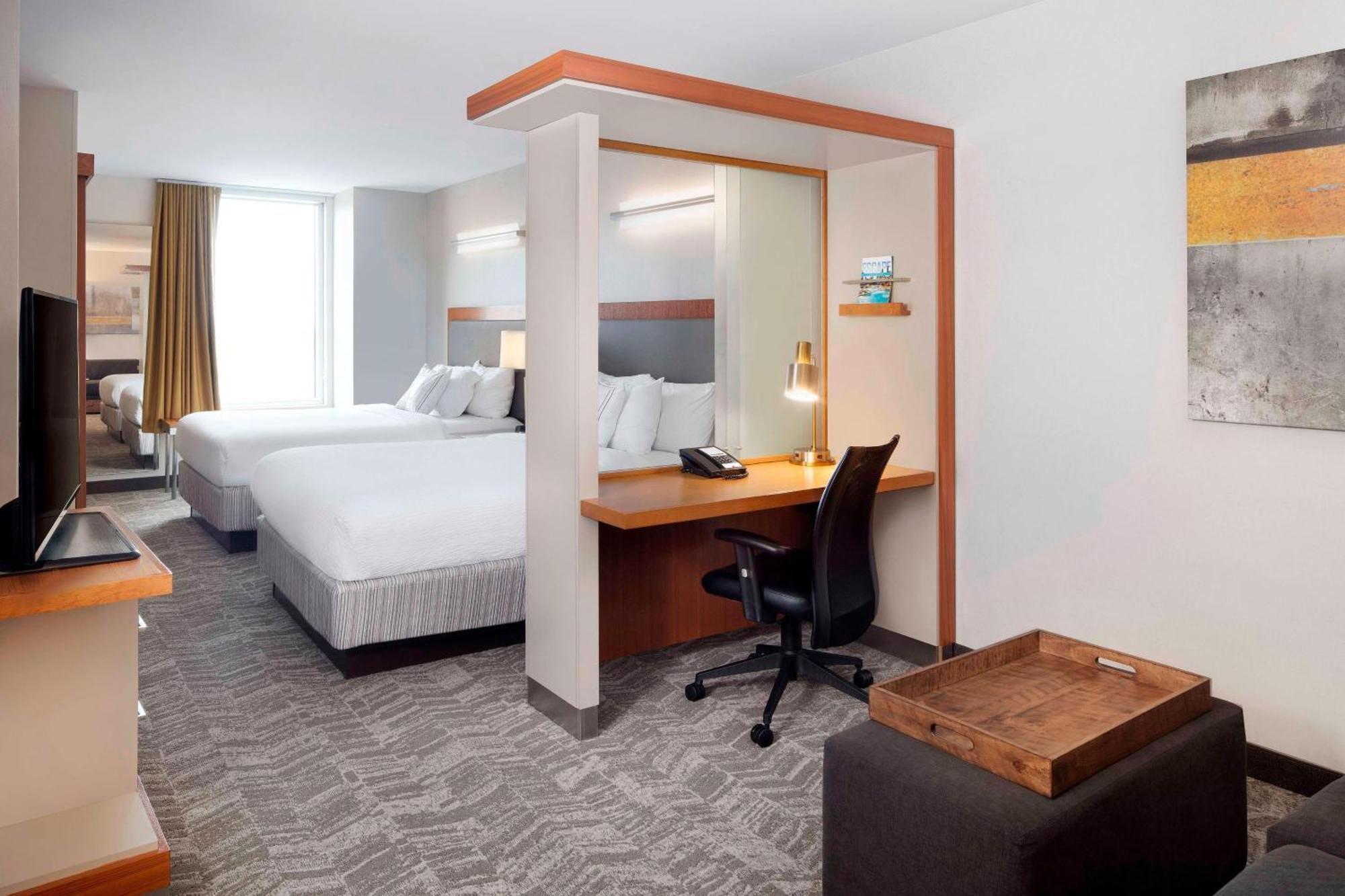 Springhill Downtown 3*