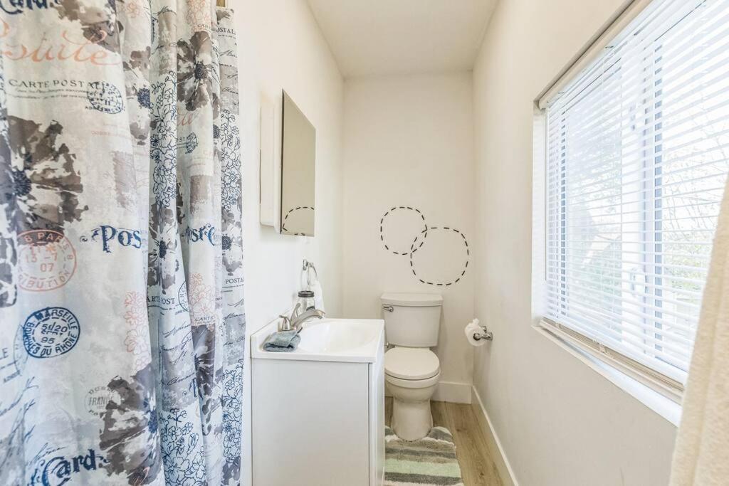 Amazing New Minutes To Downtown & Stadium! Apartment Indianapolis