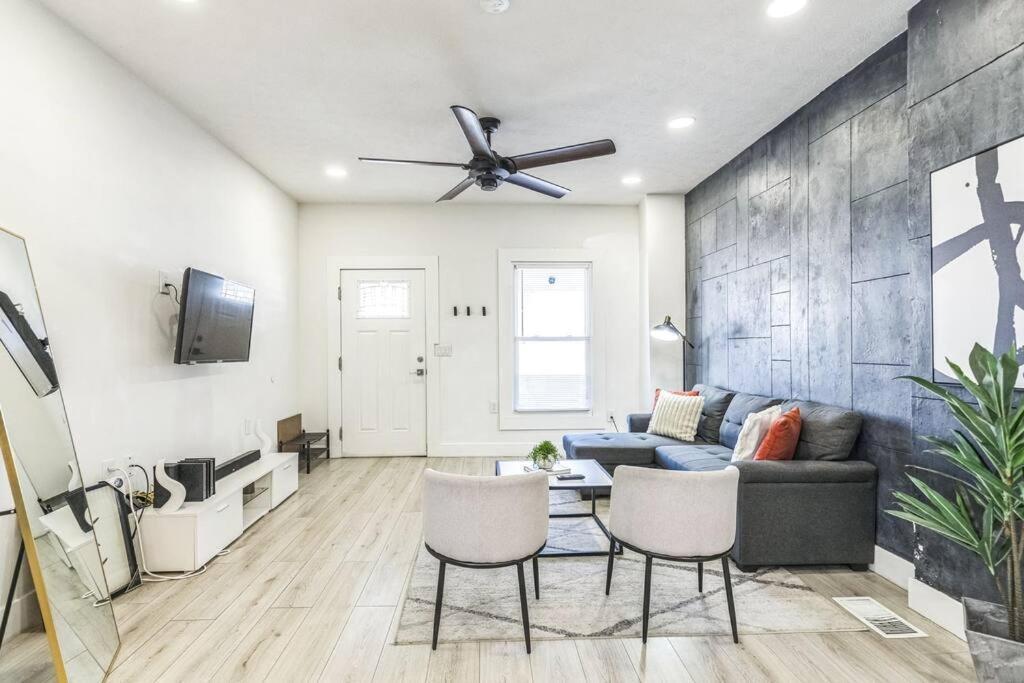 Apartment Amazing New Minutes To Downtown & Stadium! Indianapolis