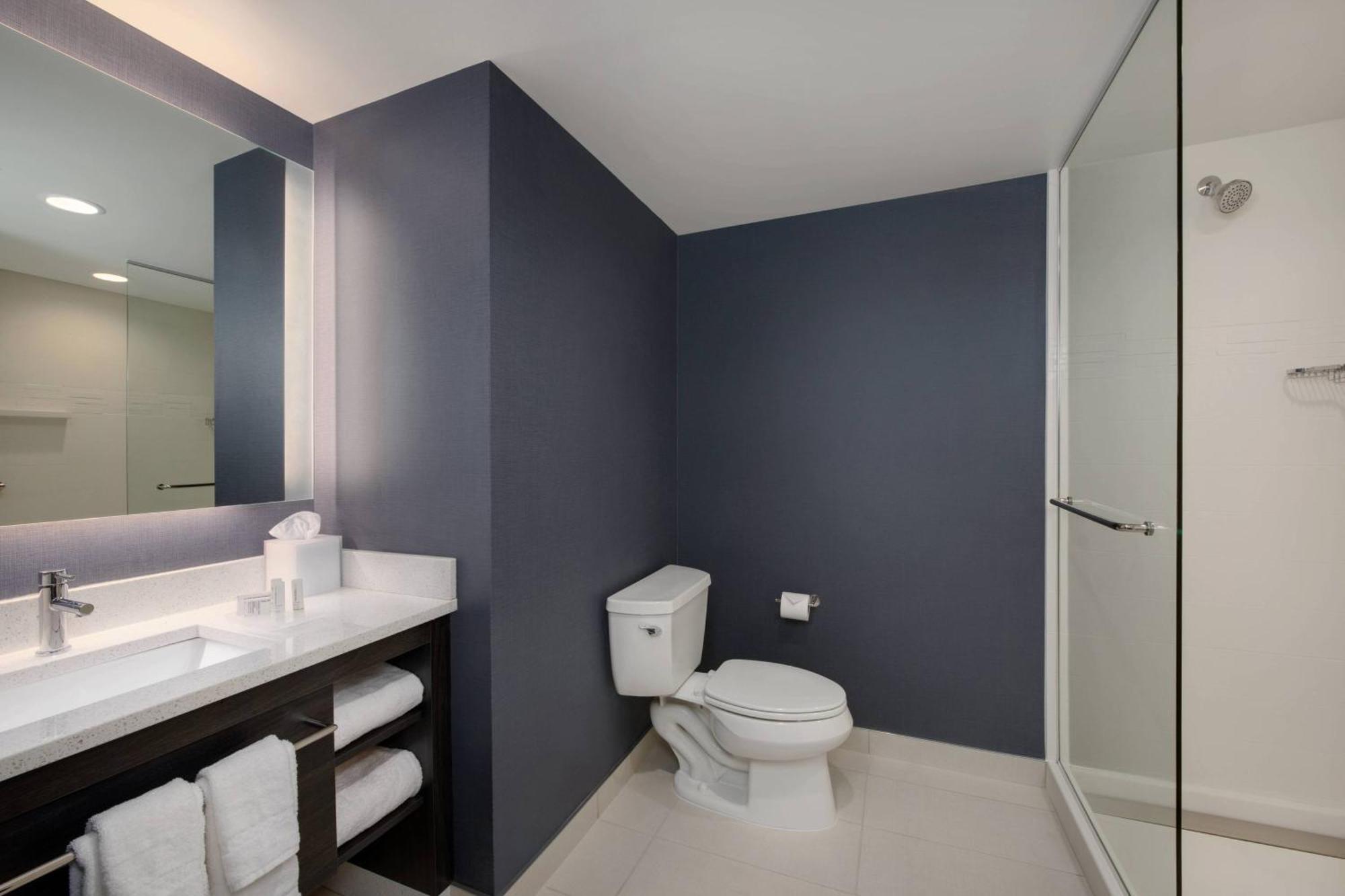 Hotel By Marriott Keystone Indianapolis
