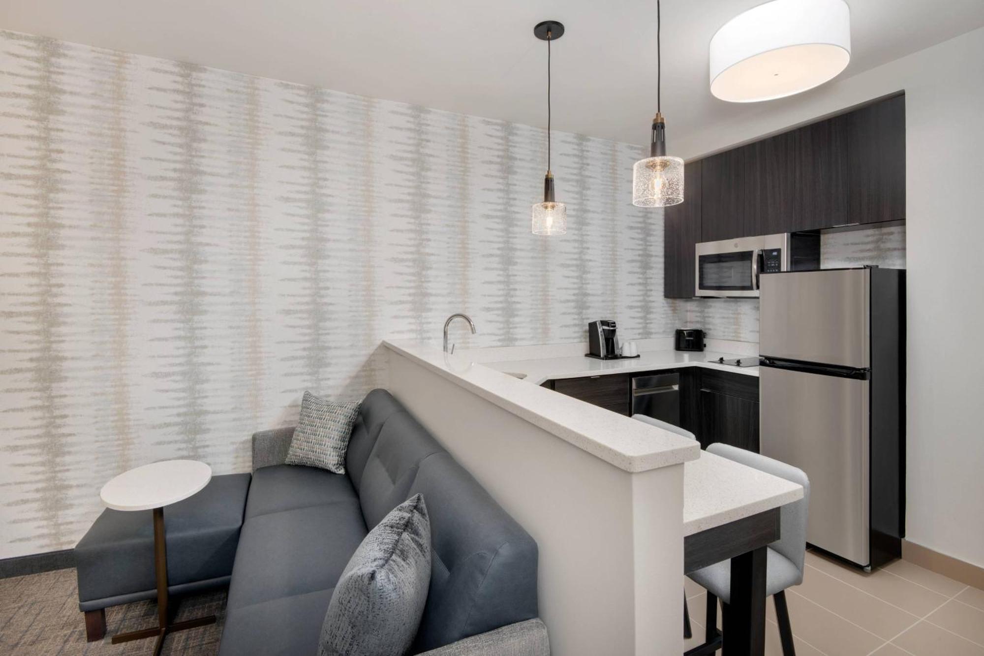By Marriott Keystone 3*