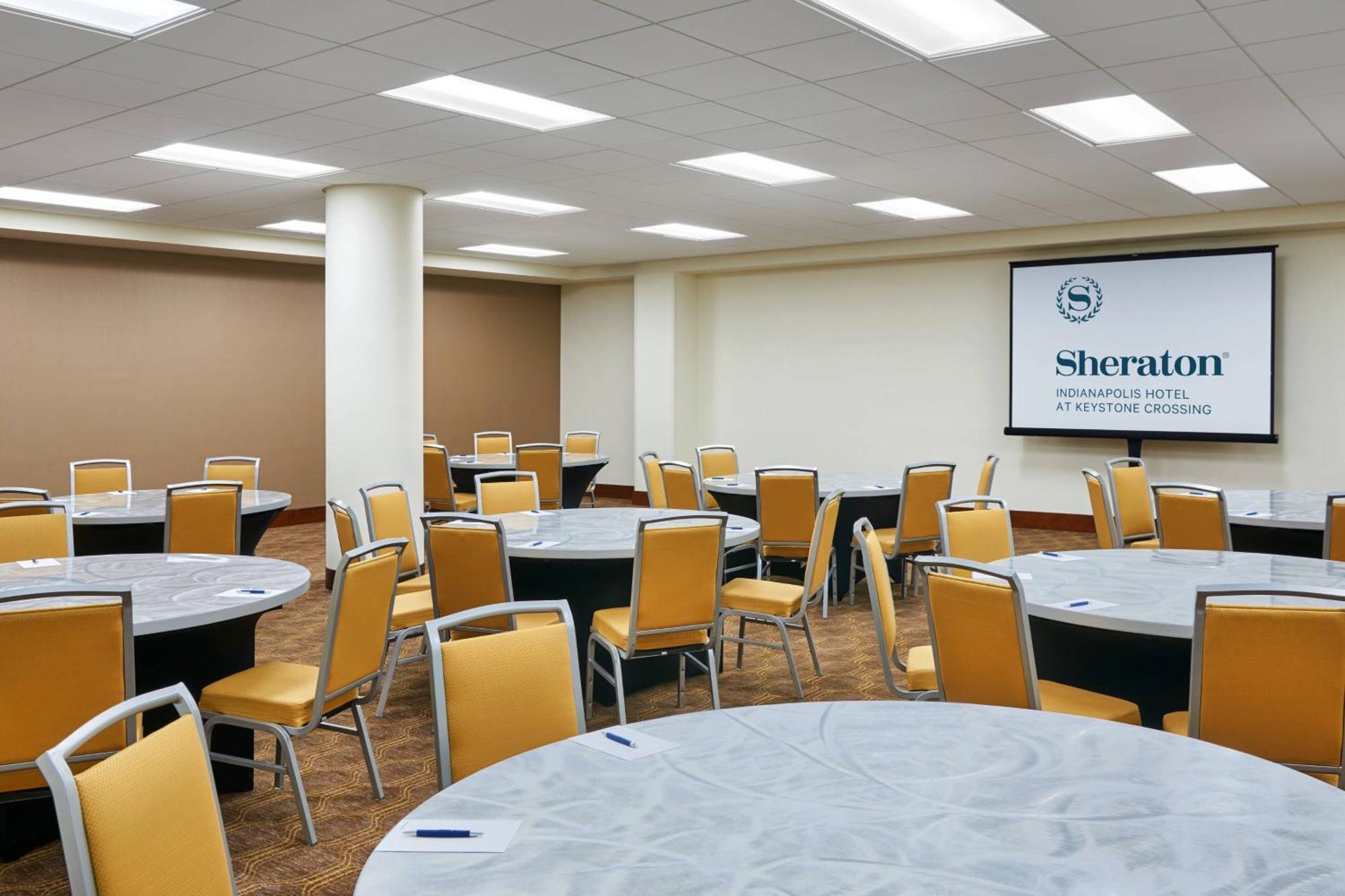 Hotel Sheraton At Keystone Crossing 3*