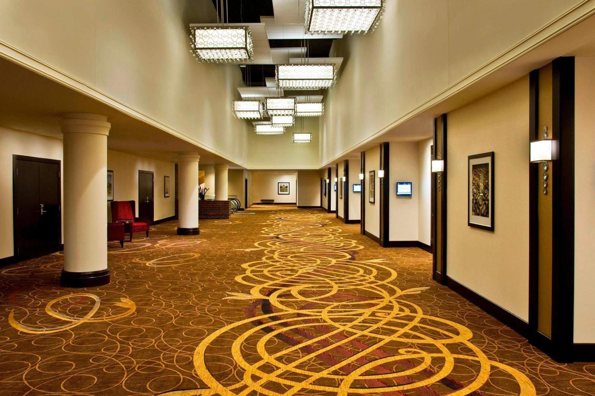 Sheraton At Keystone Crossing 3* Indianapolis