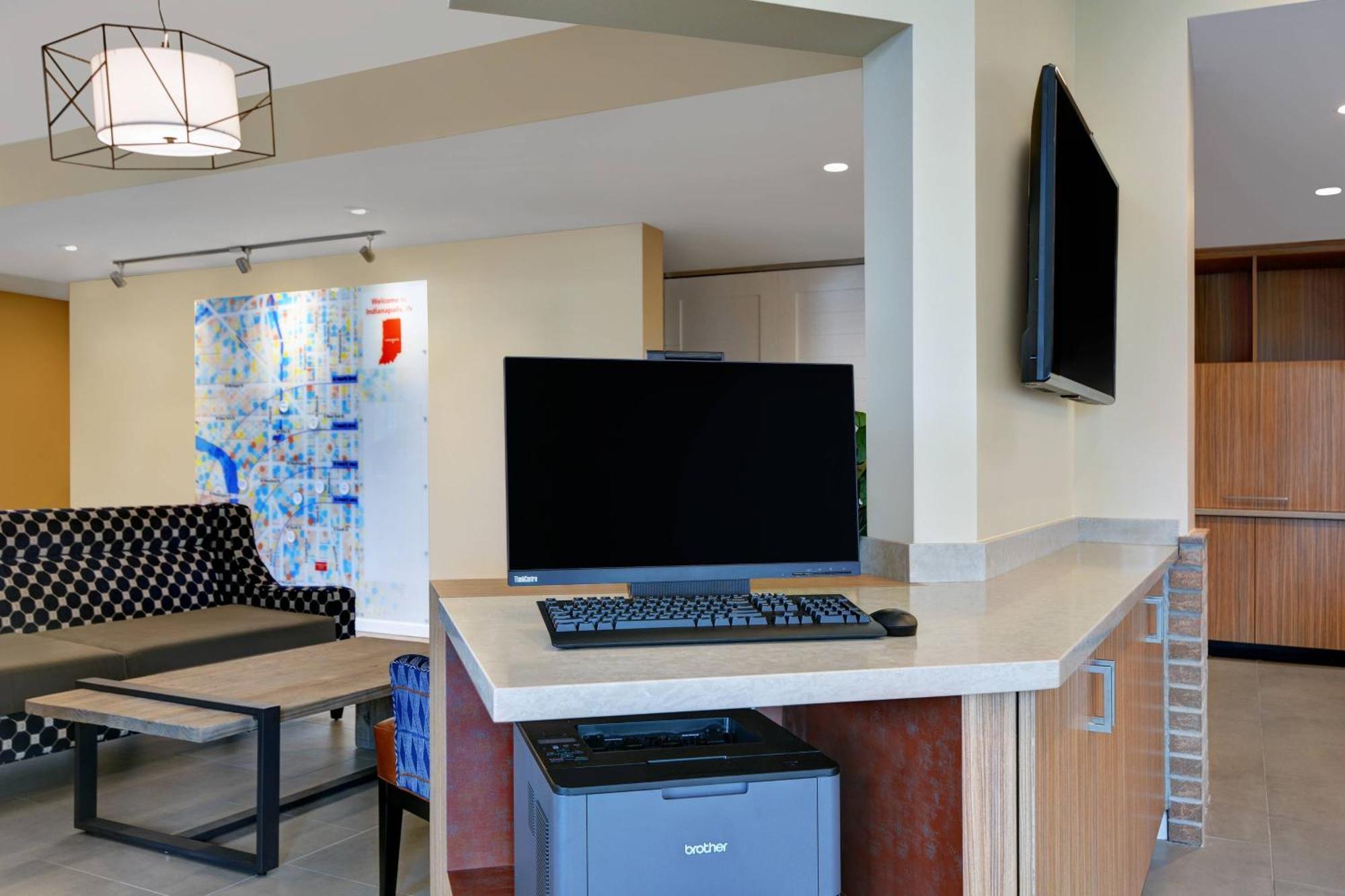 Towneplace By Marriott Downtown Hotel