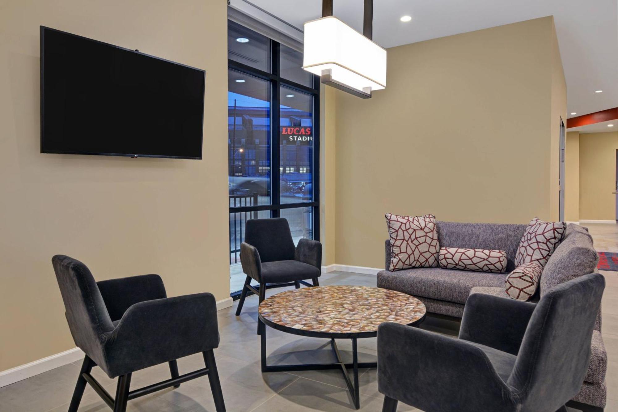 Towneplace By Marriott Downtown Hotel 3*