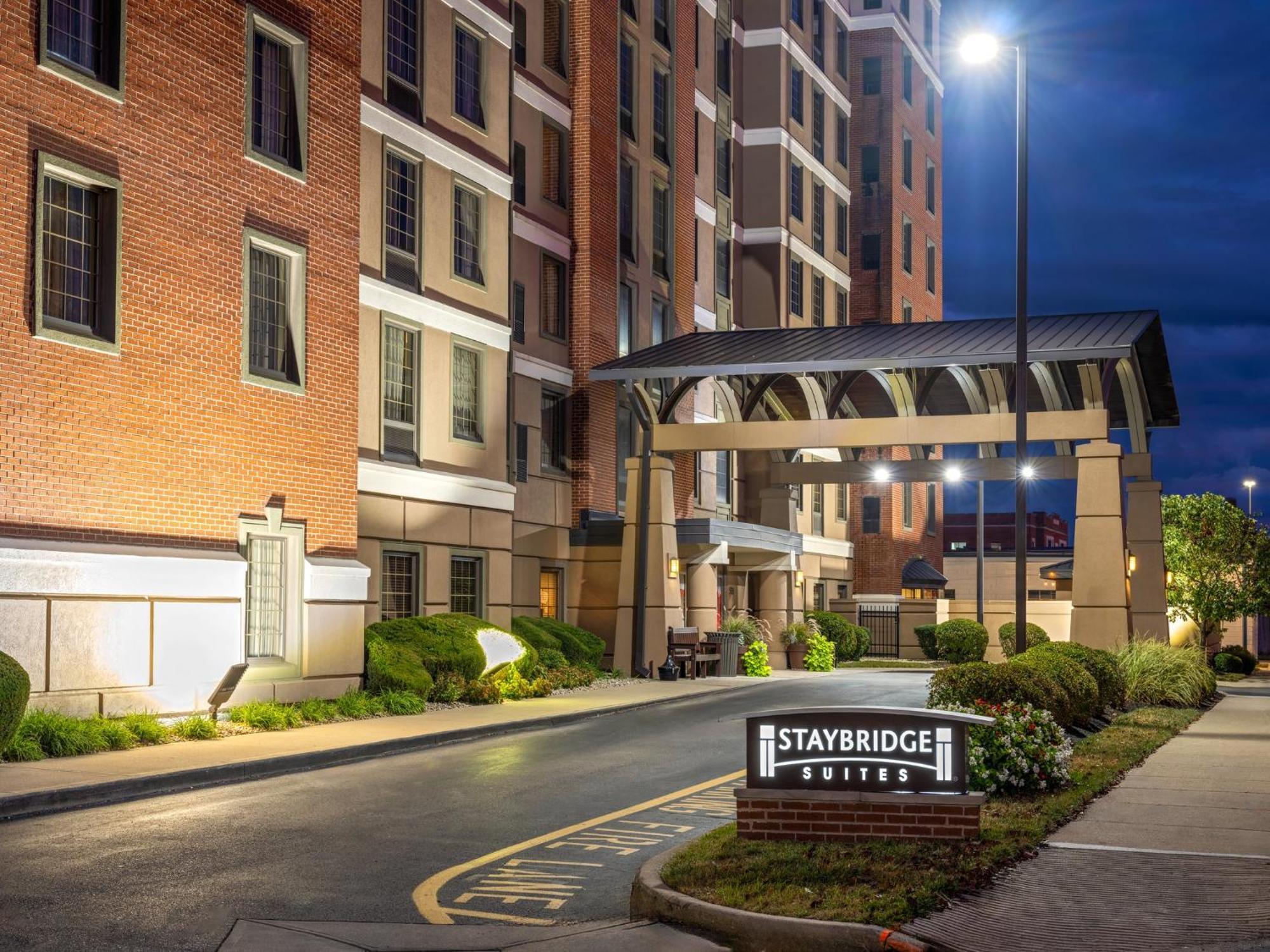 Staybridge Downtown-convention Center By Ihg Hotel