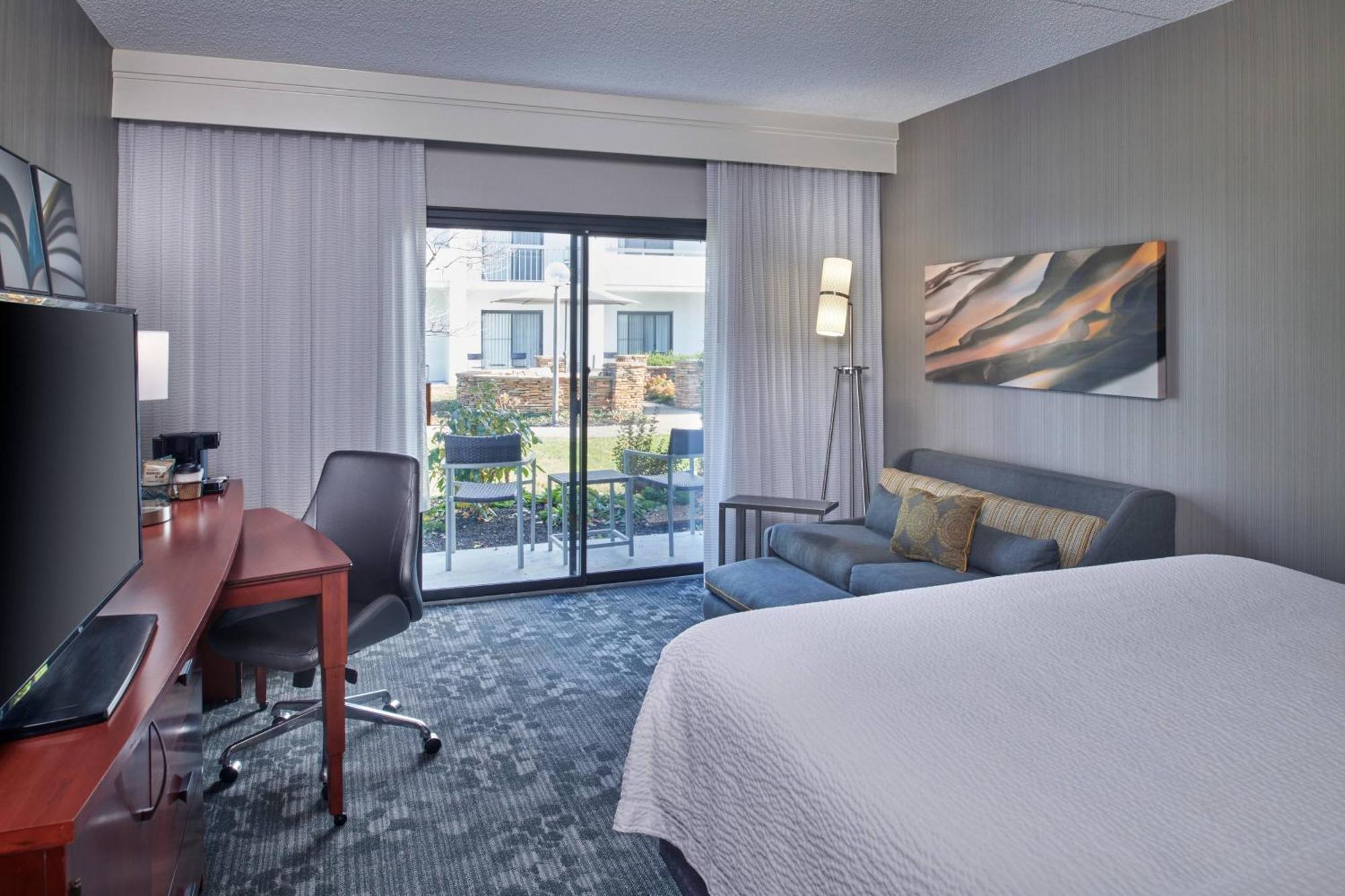 Hotel Courtyard By Marriott Castleton