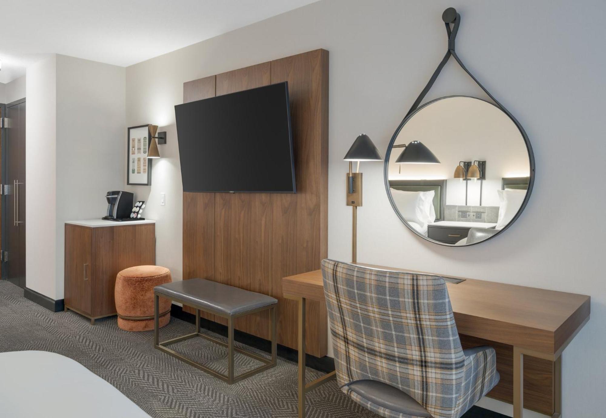 Hotel Crowne Plaza Indianapolis-dwtn-union Stn By Ihg 4*