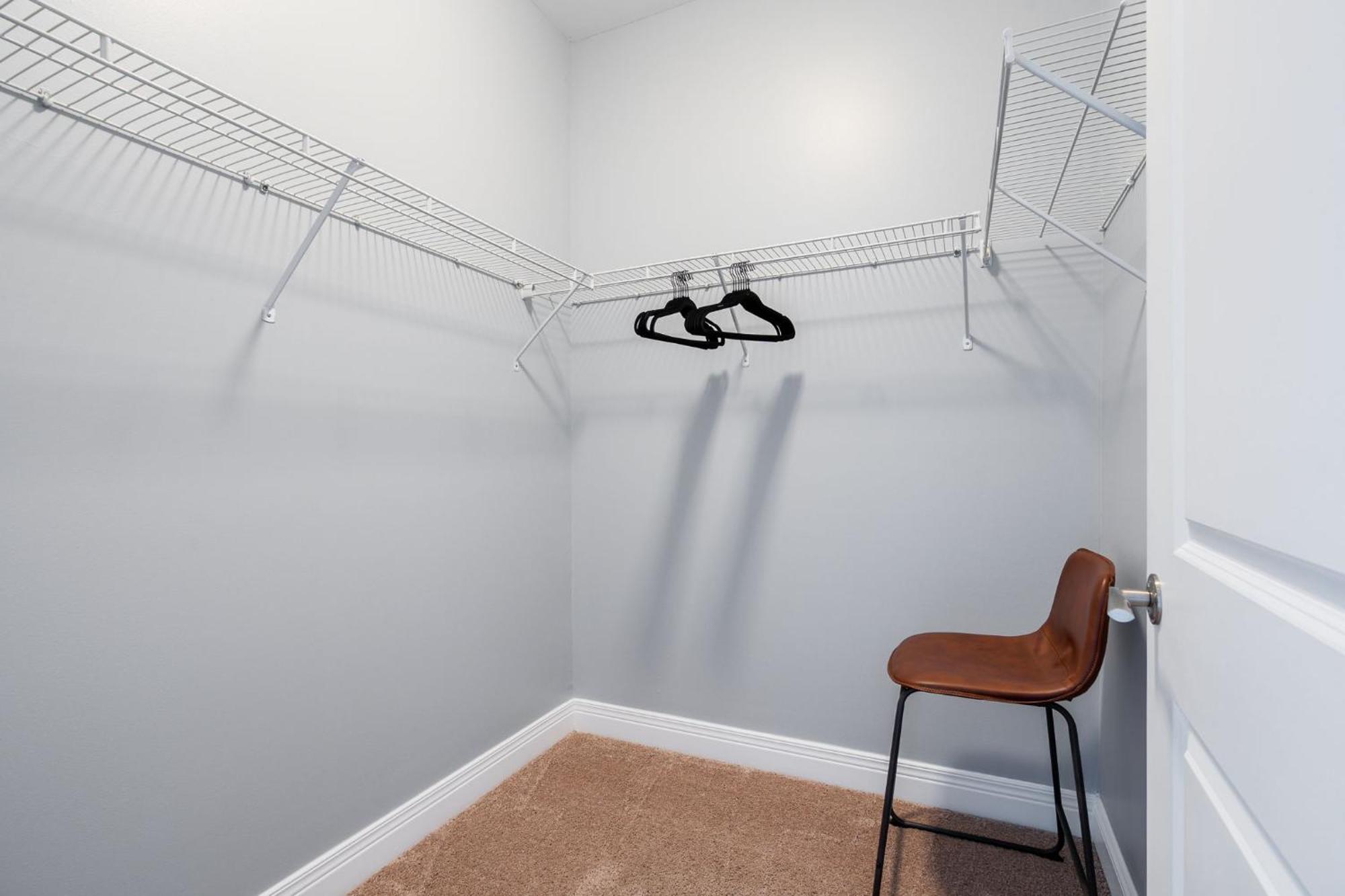 Bella Vista Downtown 2br 2ba Apartment *