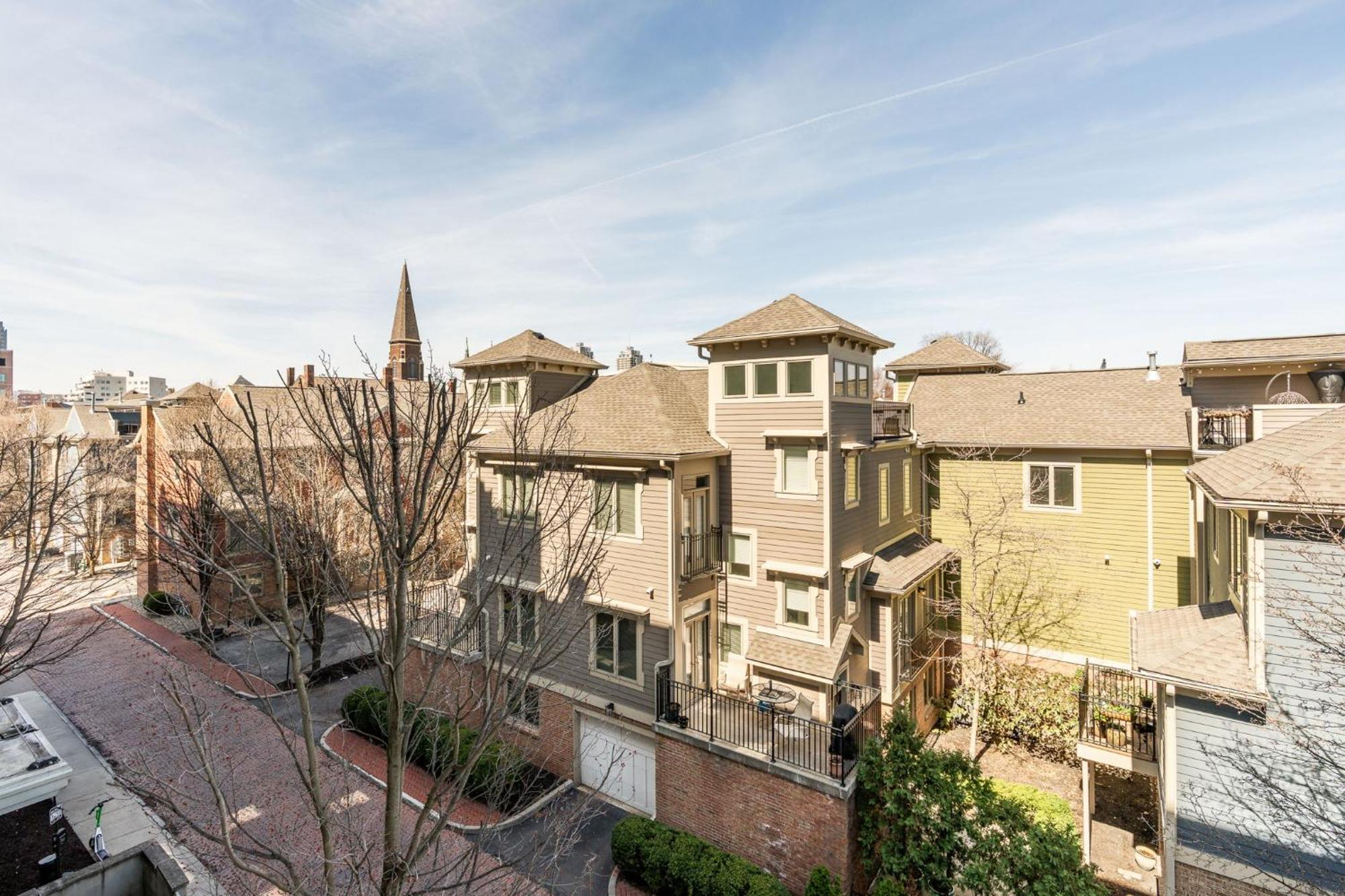Bella Vista Downtown 2br 2ba Apartment Indianapolis