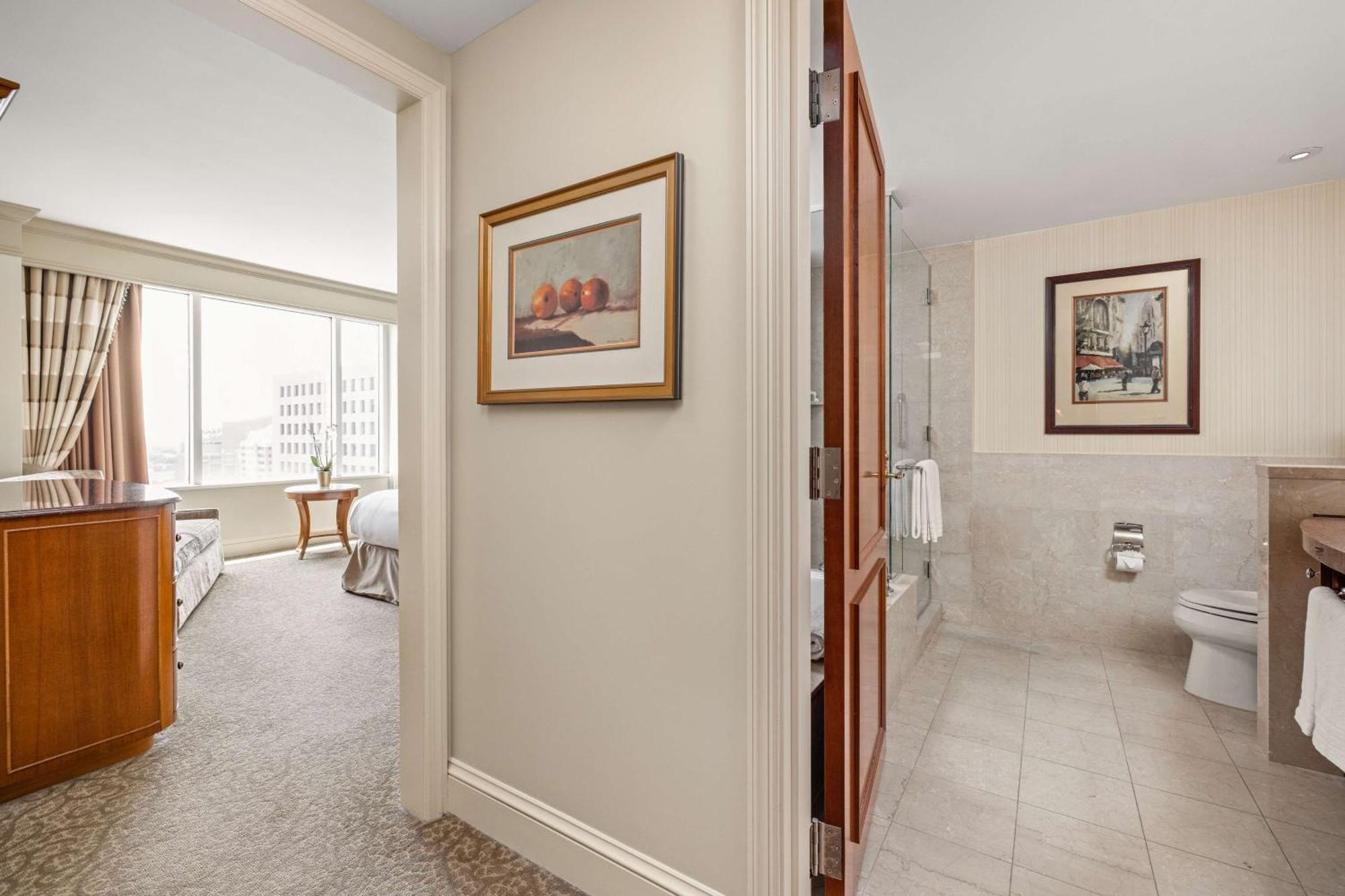 Conrad Hotel 5*