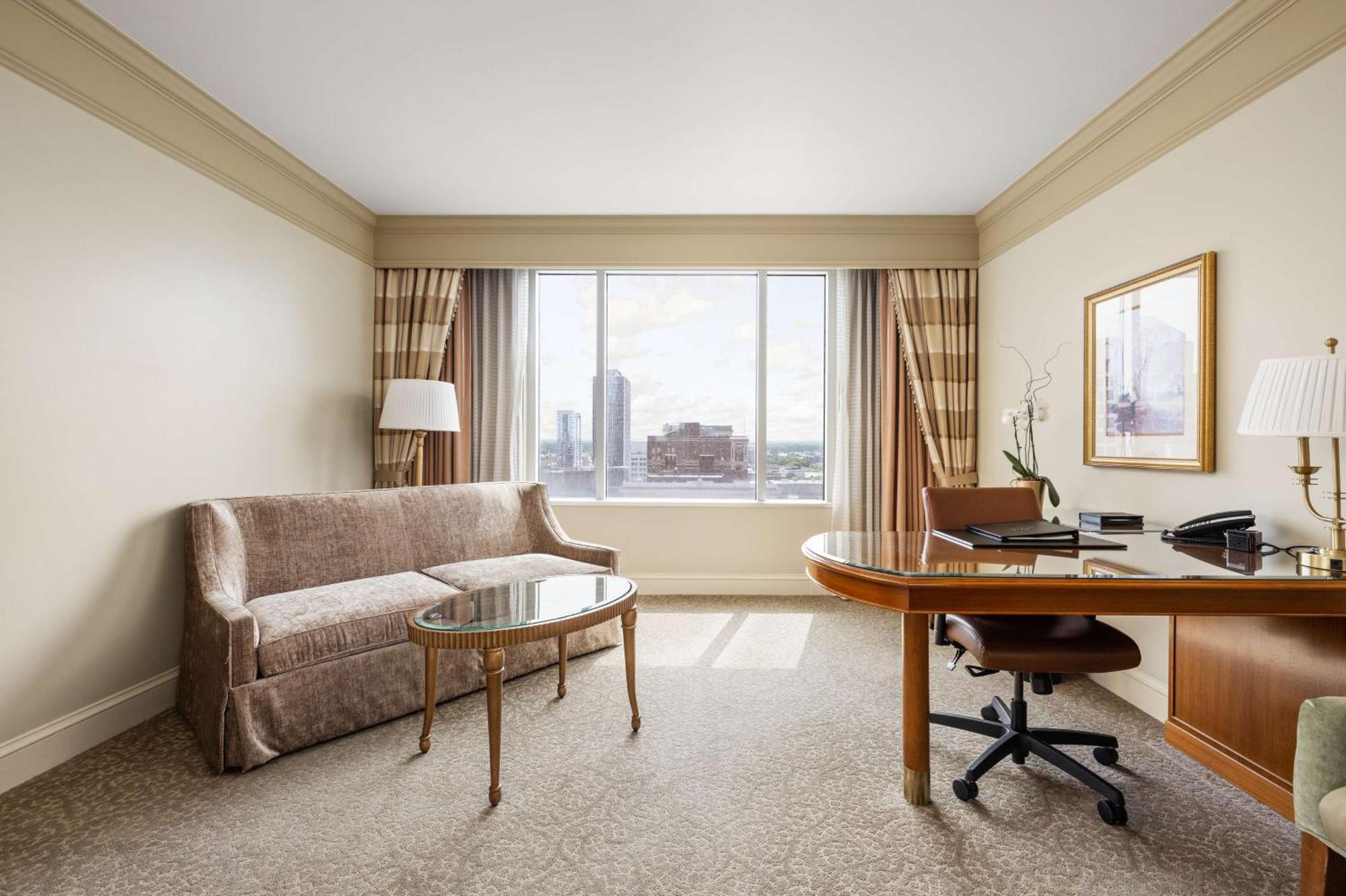 Hotel Conrad