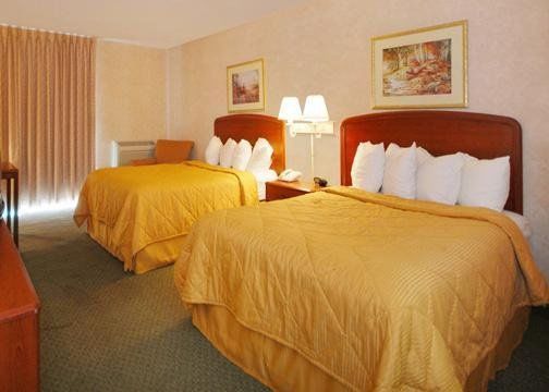 Comfort & North At The Pyramids 3* Indianapolis