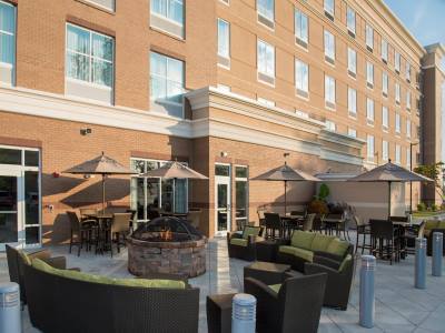 Airport By Ihg Hotel 3*