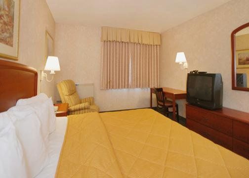 Comfort & North At The Pyramids Indianapolis
