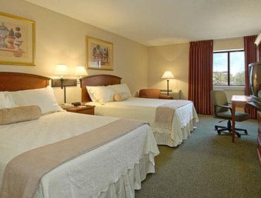 - Airport Area N By Ihg Hotel 2*