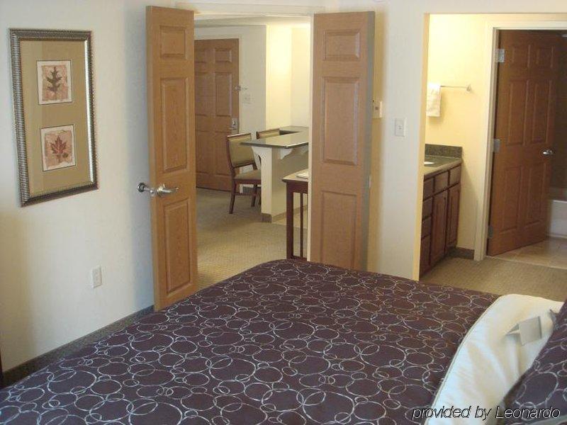 Staybridge Downtown-convention Center By Ihg 3*