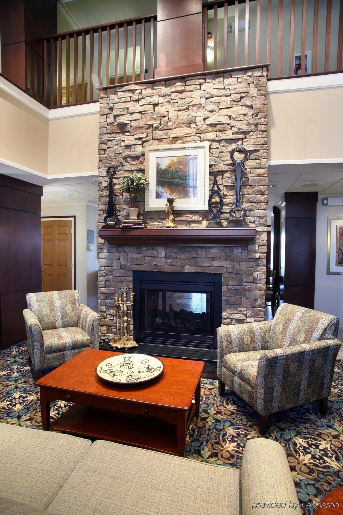 Staybridge Downtown-convention Center By Ihg Hotel 3*