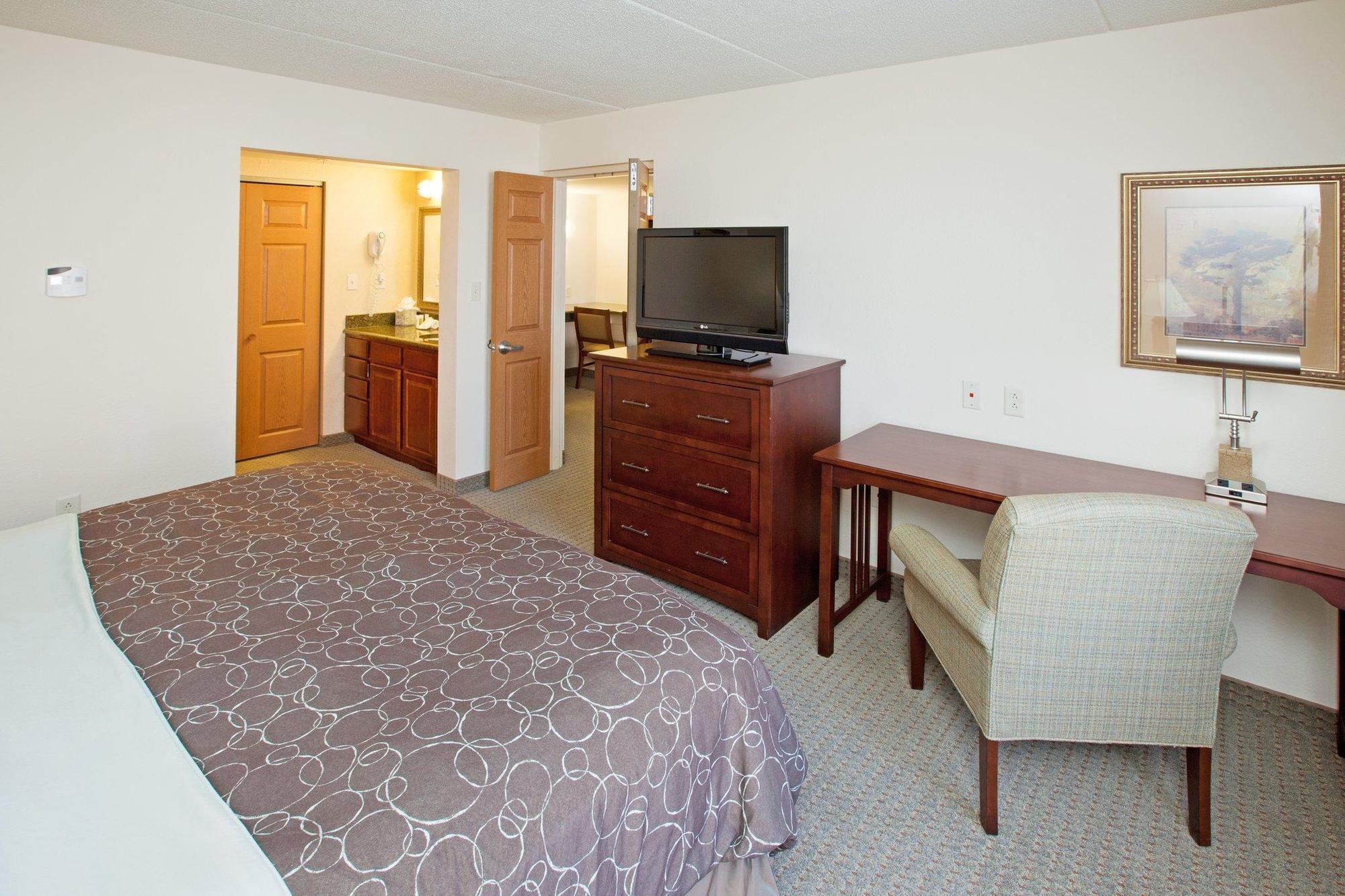 Hotel Staybridge Downtown-convention Center By Ihg Indianapolis