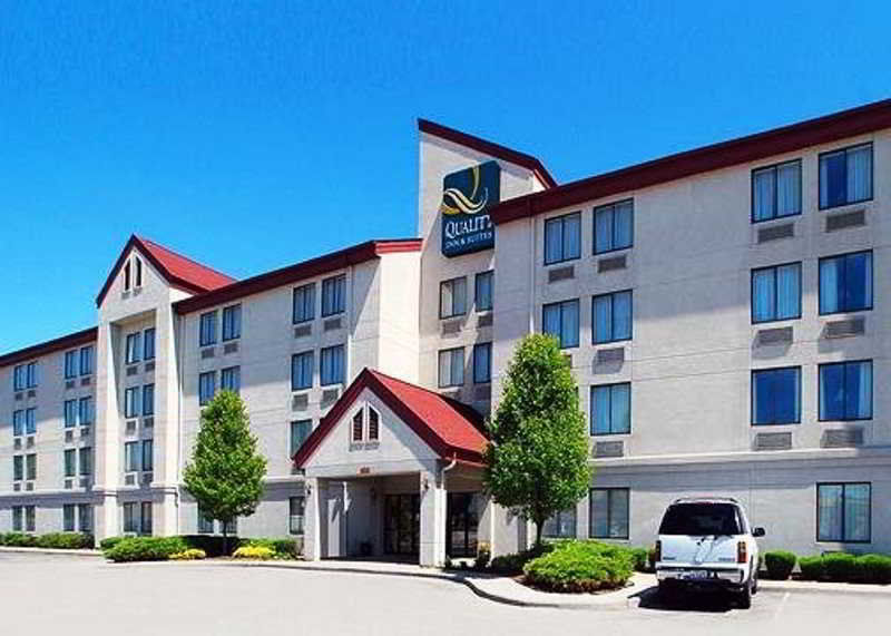 Red Roof & Airport Motel 2*