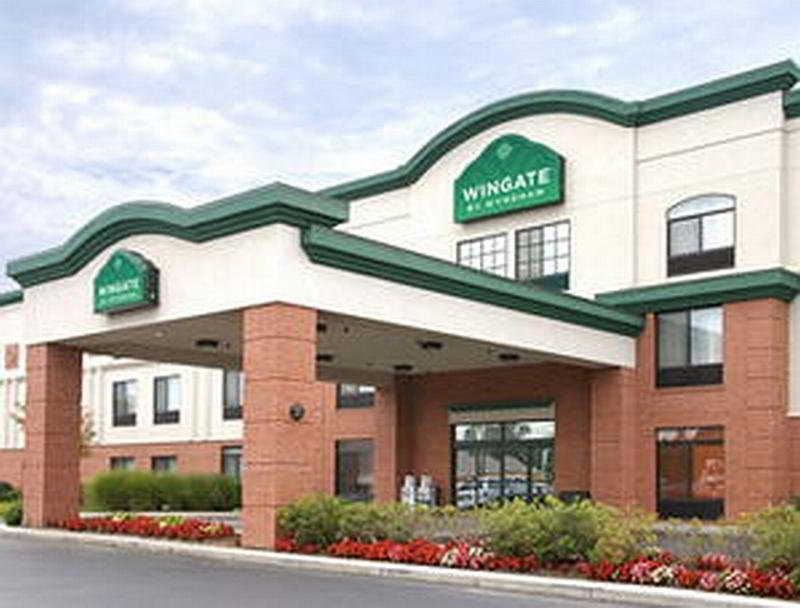 Wingate By Wyndham Airport - Rockville Road Hotel