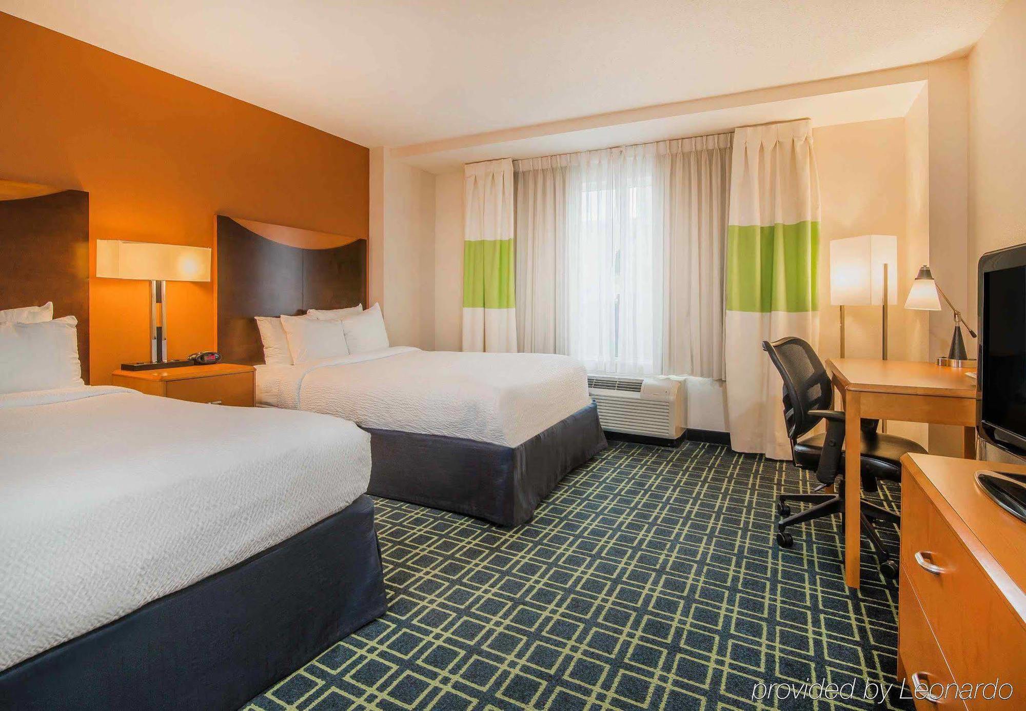 Fairfield Downtown Hotel Indianapolis