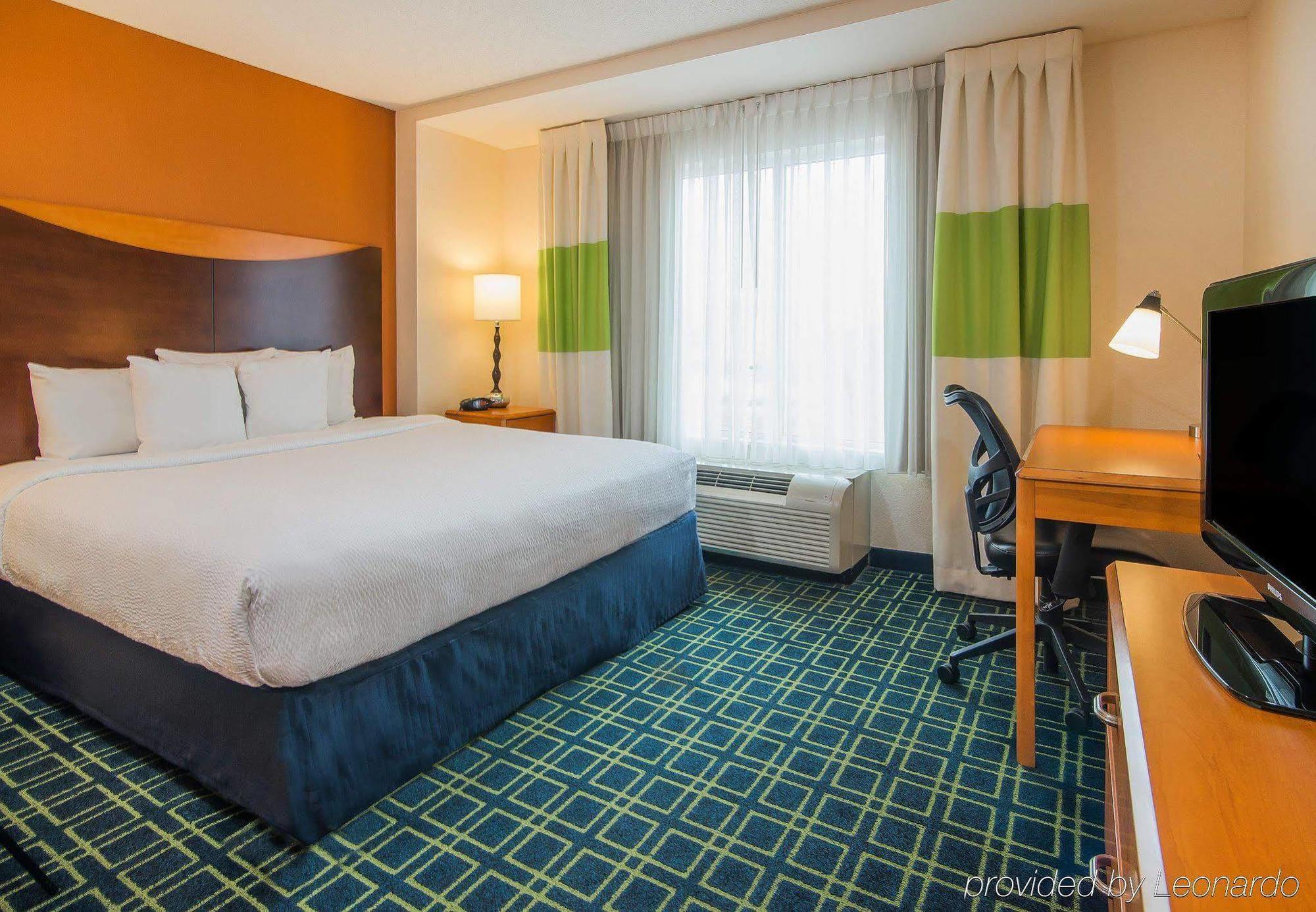 Hotel Fairfield Downtown