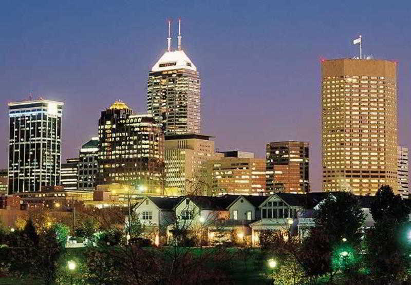 Fairfield Downtown 3*